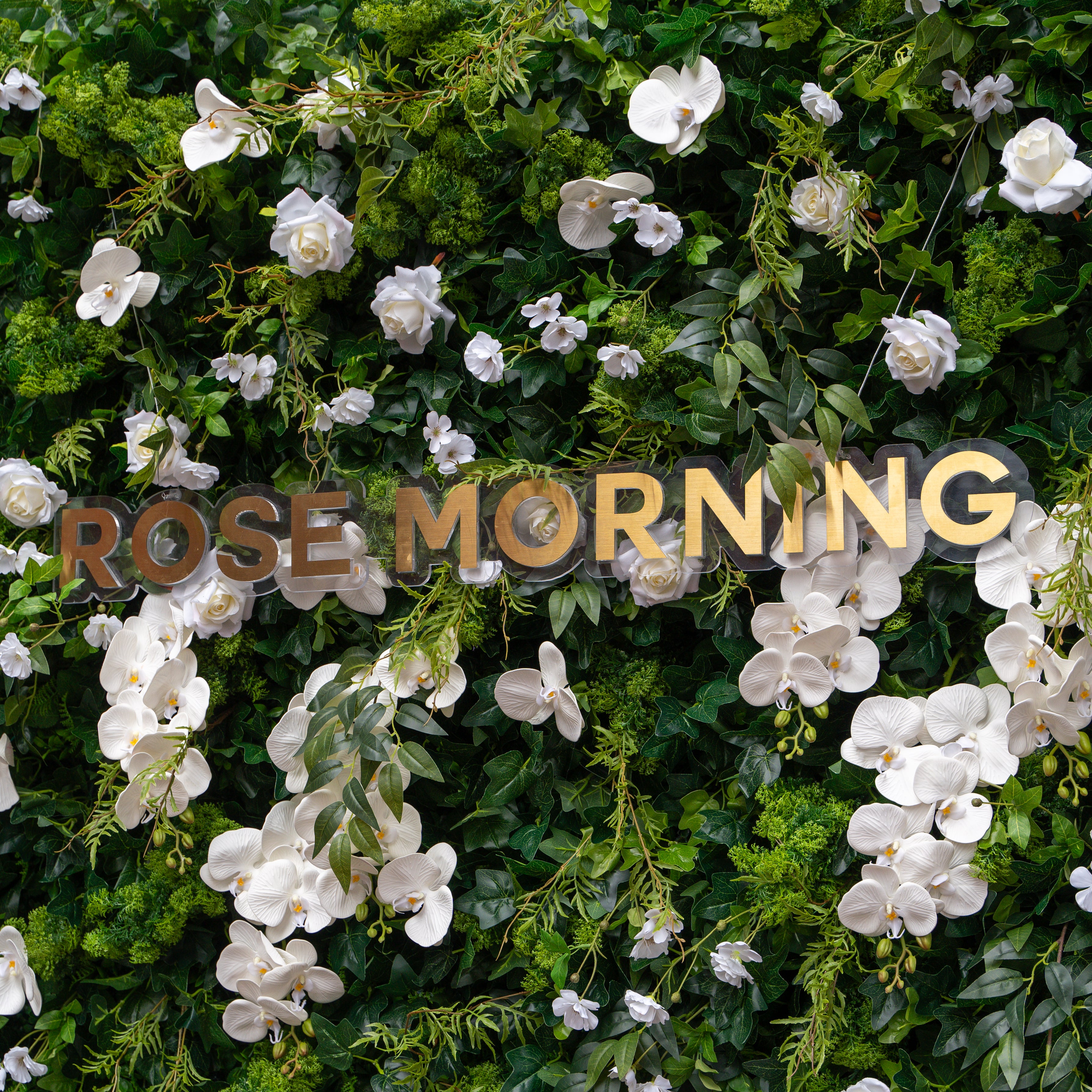 Brianna:4D Fabric Artificial rolling up curtain flower wall (Ready to ship)