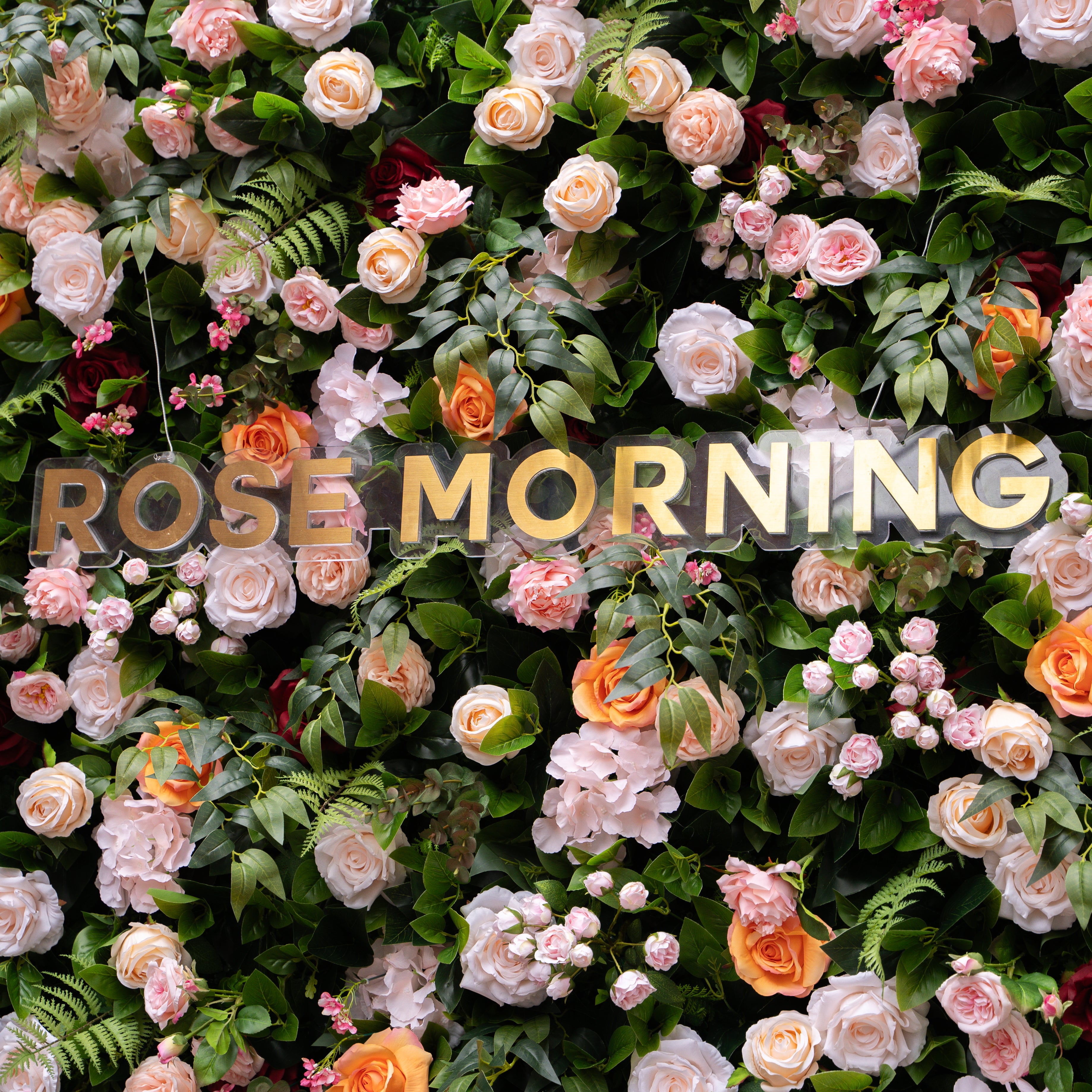 Brittany:5D Fabric Artificial rolling up curtain flower wall