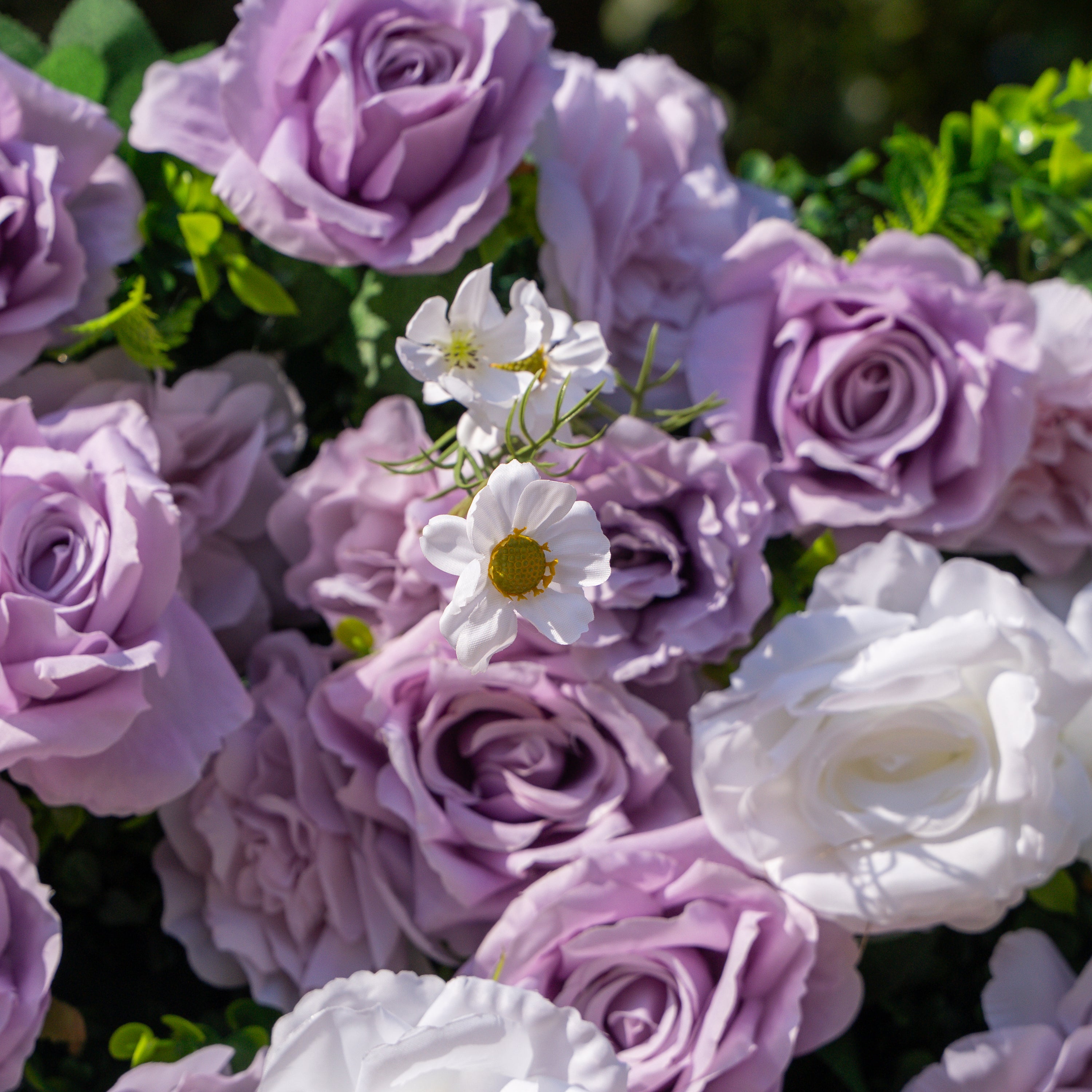 Calista: Luxury 3D Lilac & Cream Silk Floral Wall Roll-Up Fabric Backdrop for Dreamy Weddings & Bridal Showers