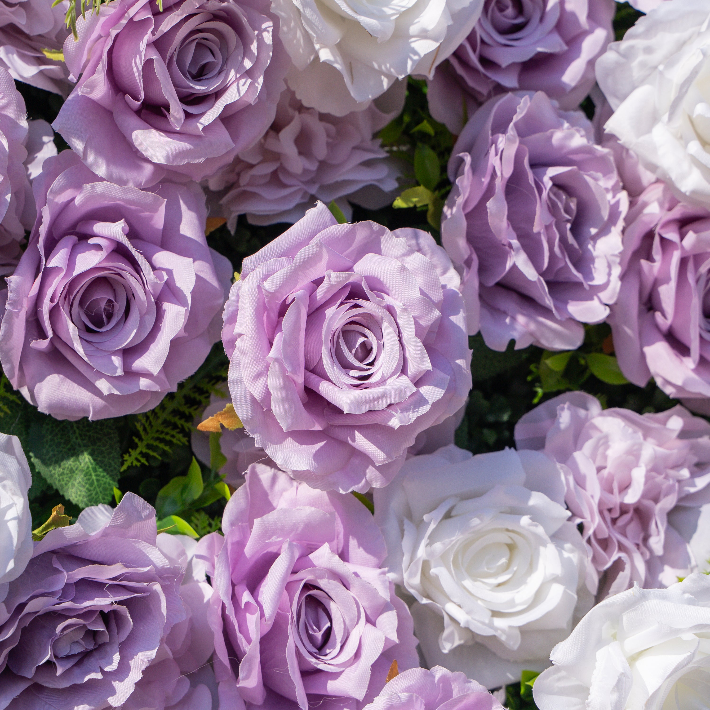 Calista: Luxury 3D Lilac & Cream Silk Floral Wall Roll-Up Fabric Backdrop for Dreamy Weddings & Bridal Showers