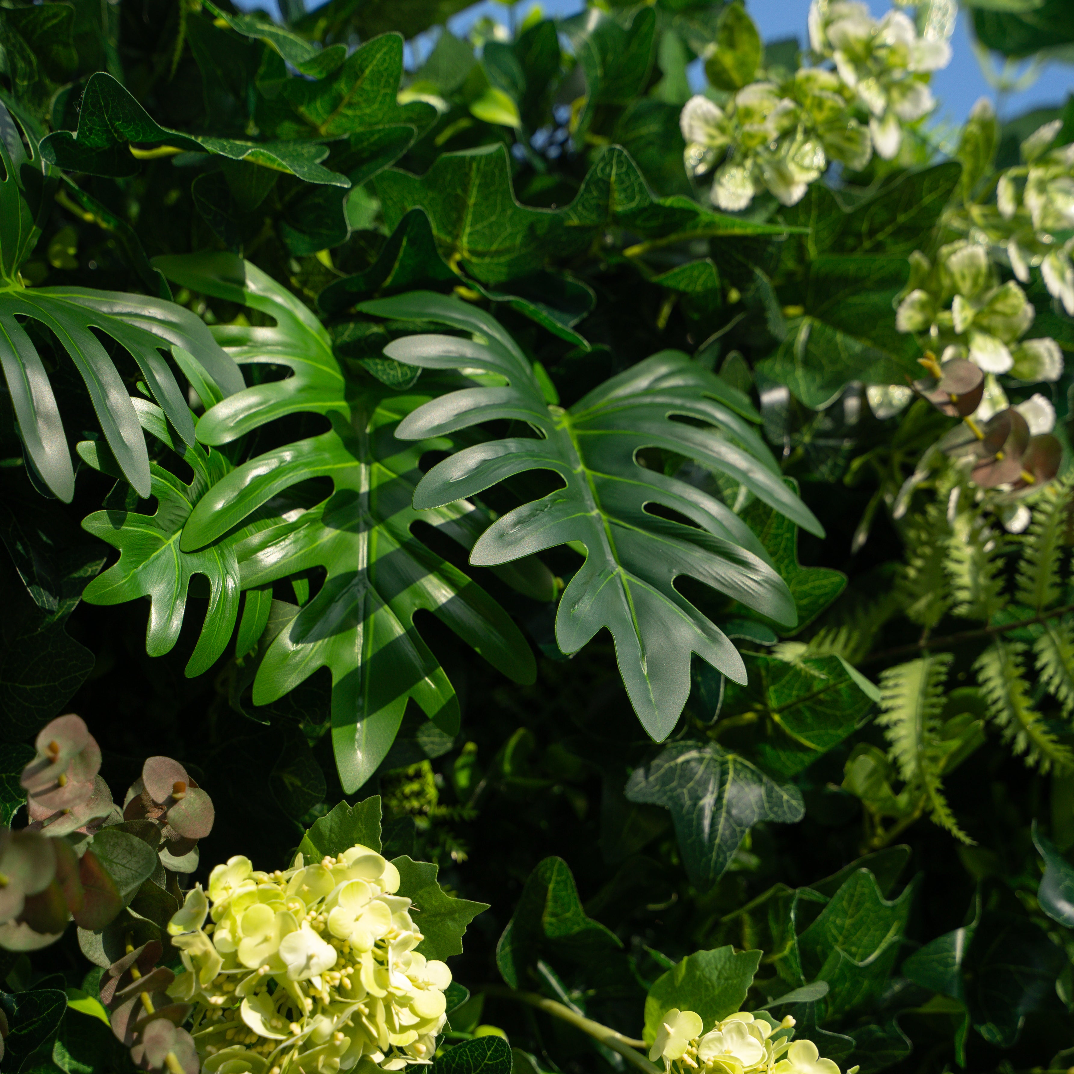 Candor:5D Fabric Artificial rolling up curtain flower wall