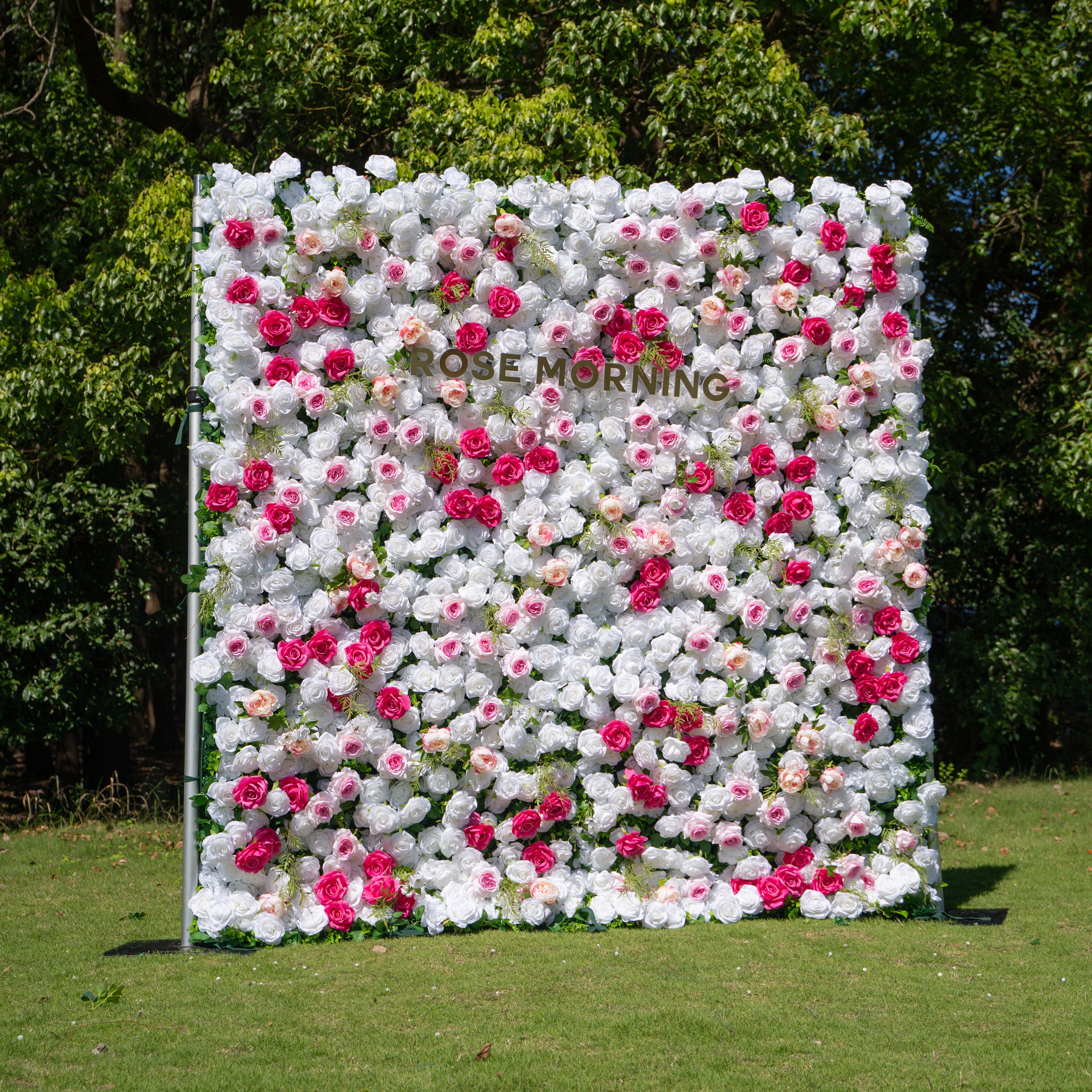 Carrie:3D Fabric Artificial rolling up curtain flower wall