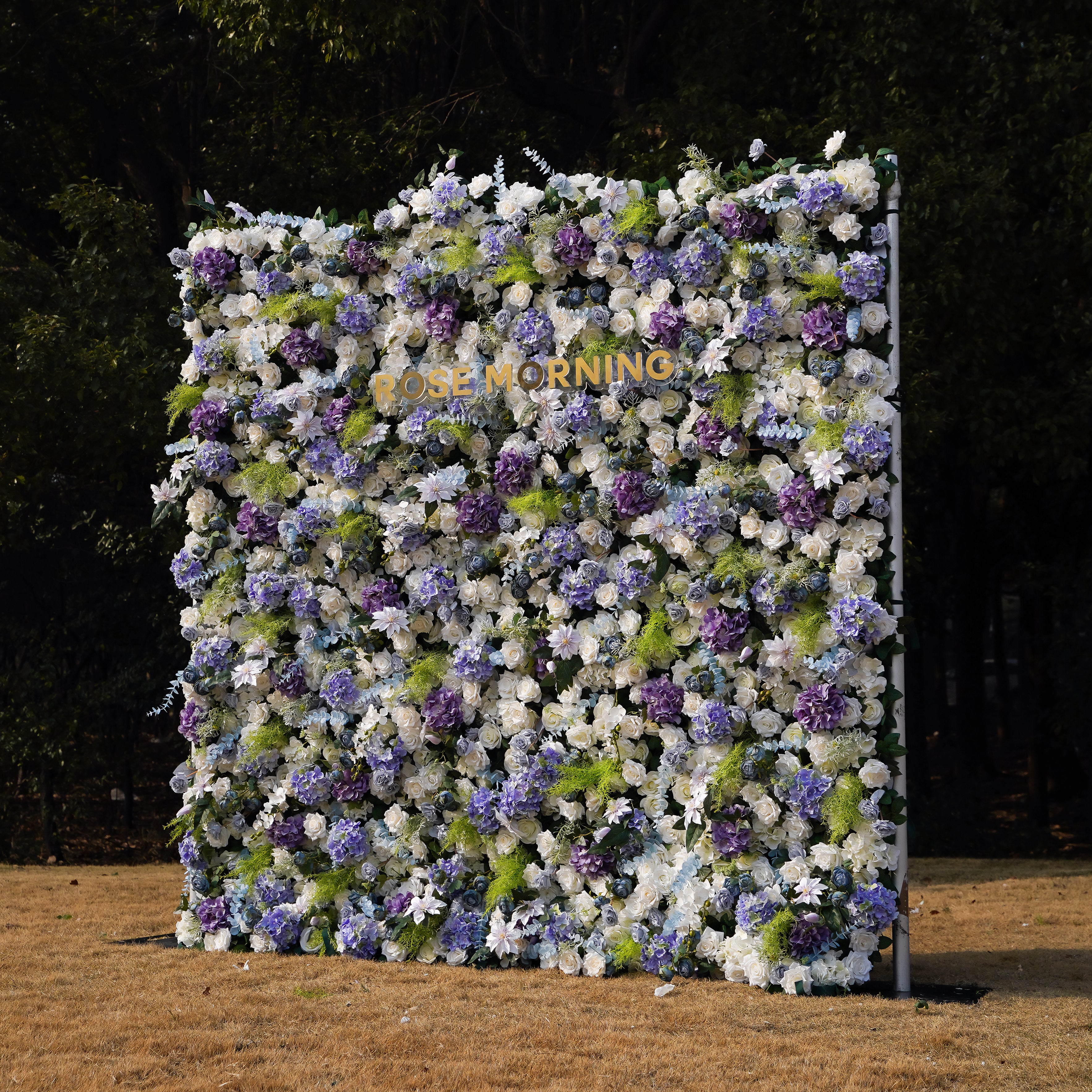 5D flower walls are a great way to add a touch of elegance and luxury to your home. They are also a more affordable option than real flowers, as they do not require maintenance or replacement.