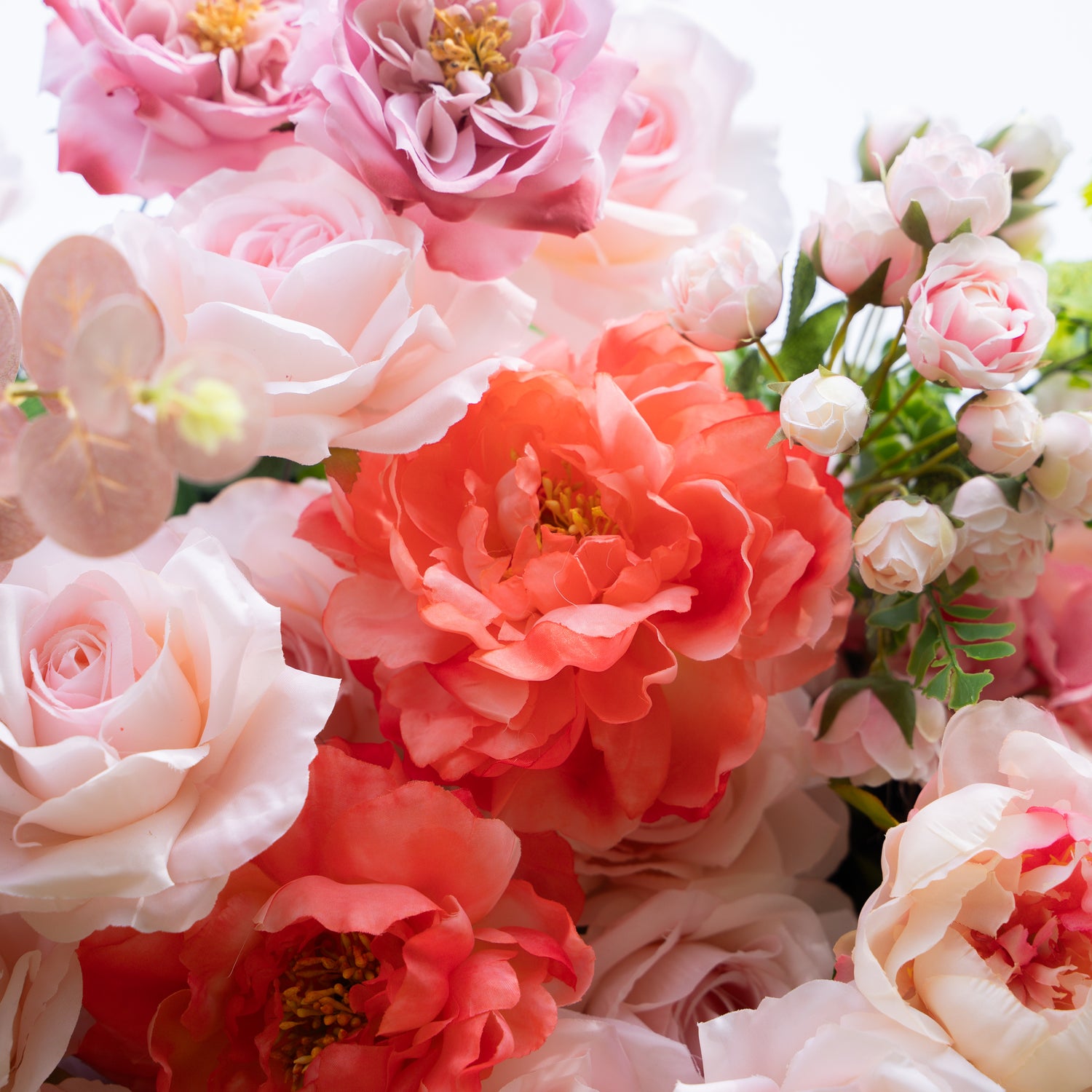 Daniela :5D Fabric Artificial rolling up curtain flower wall