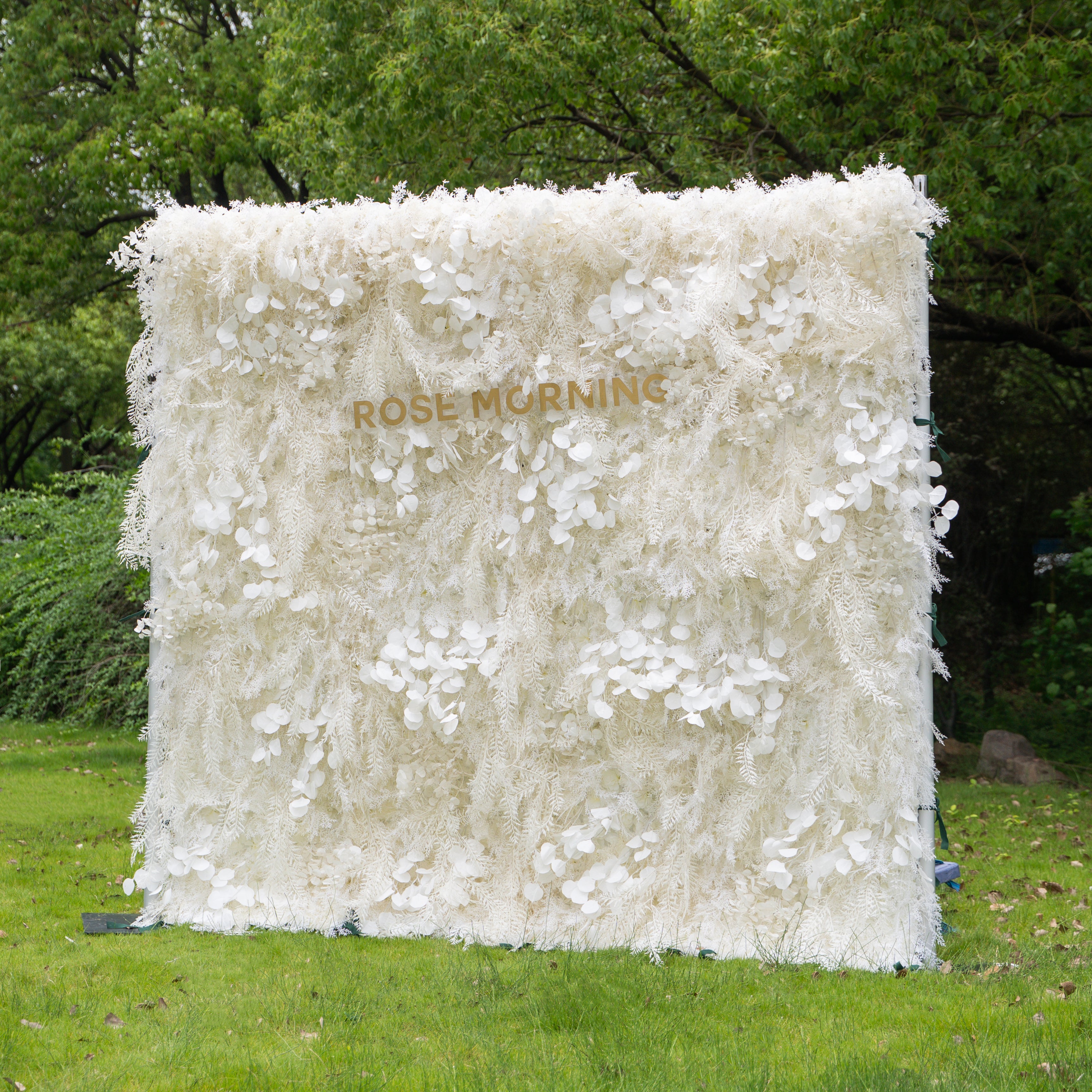 Dream 2025:5D White Fabric Artificial rolling up curtain flower wall