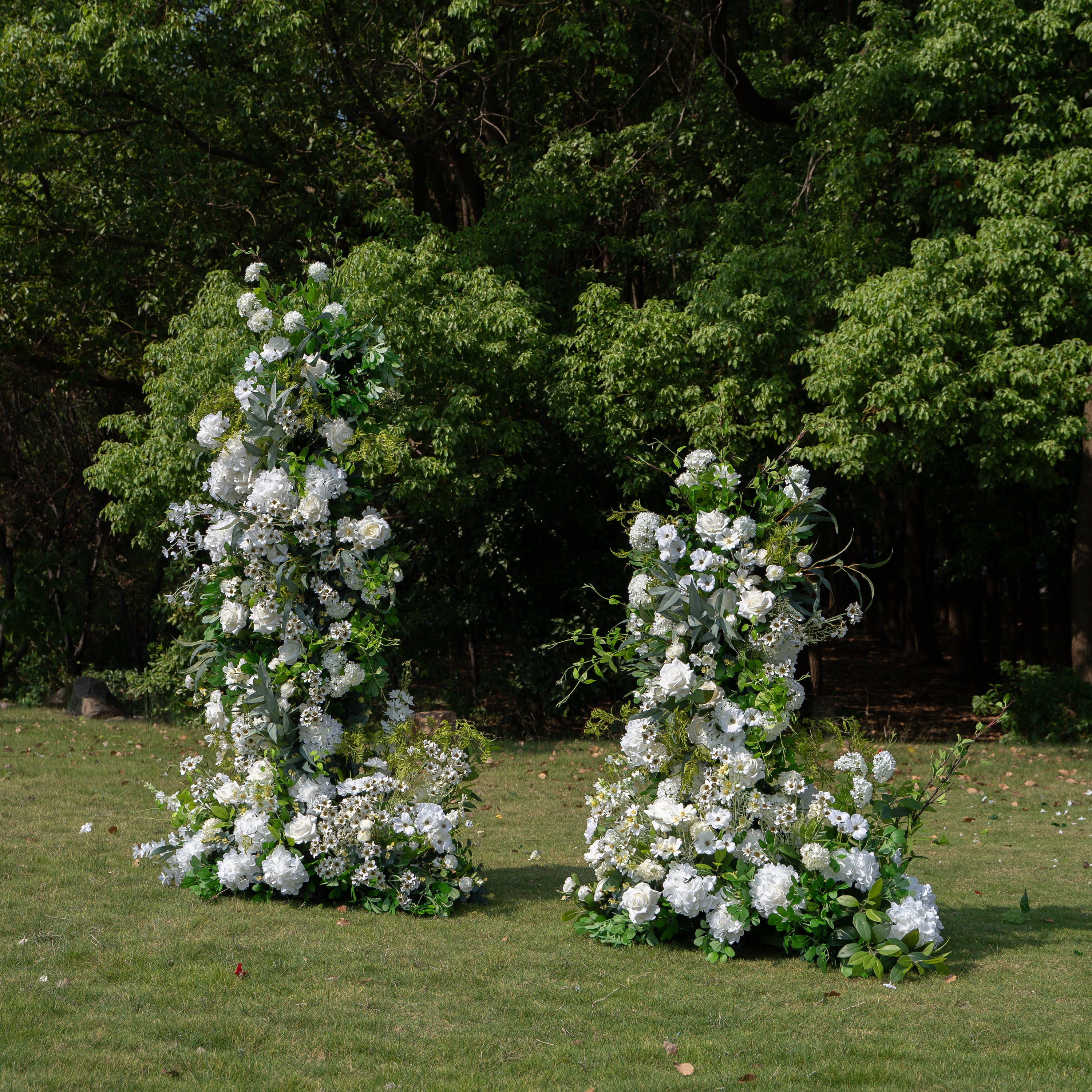 Gianna Wedding Party Background Floral Arch Decoration including Frame