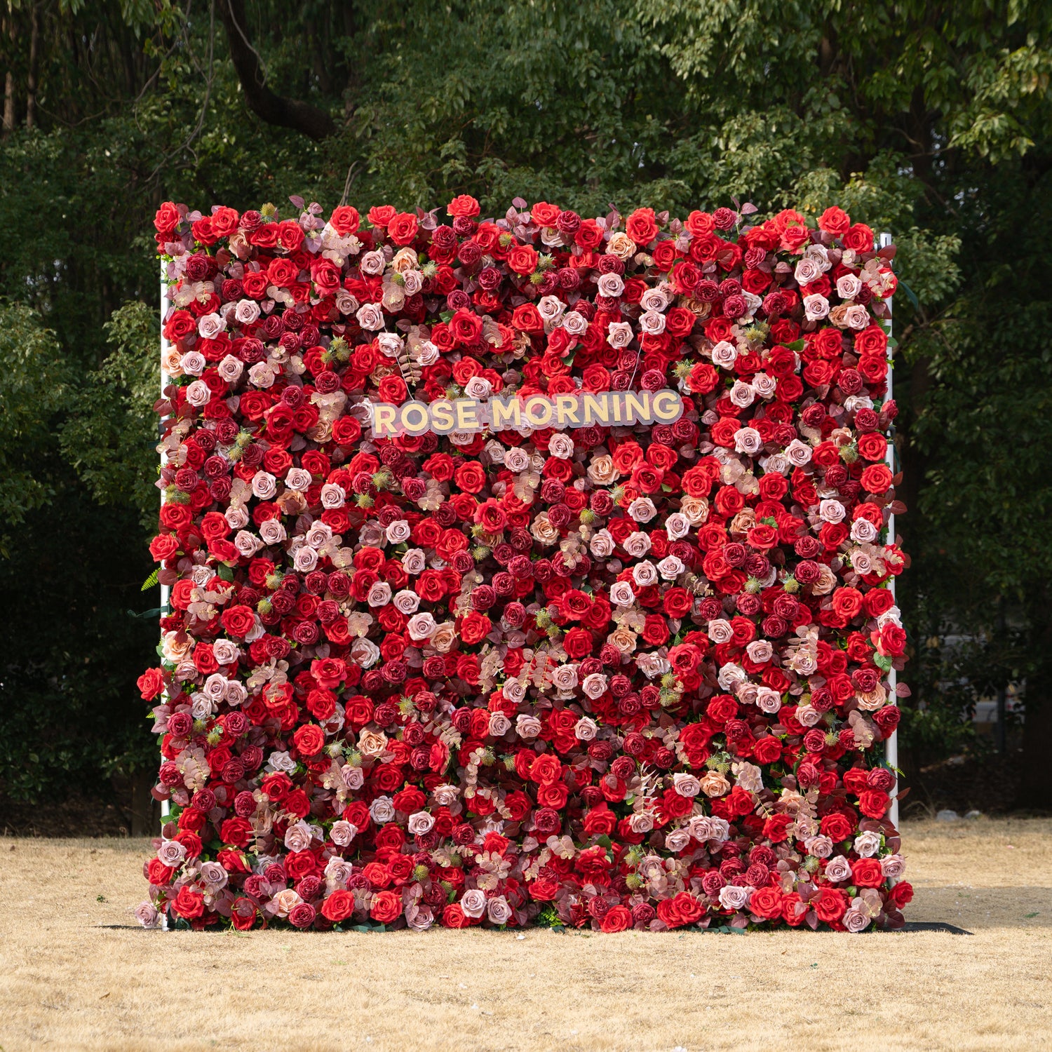 Grazie:5D Fabric Artificial rolling up curtain flower wall