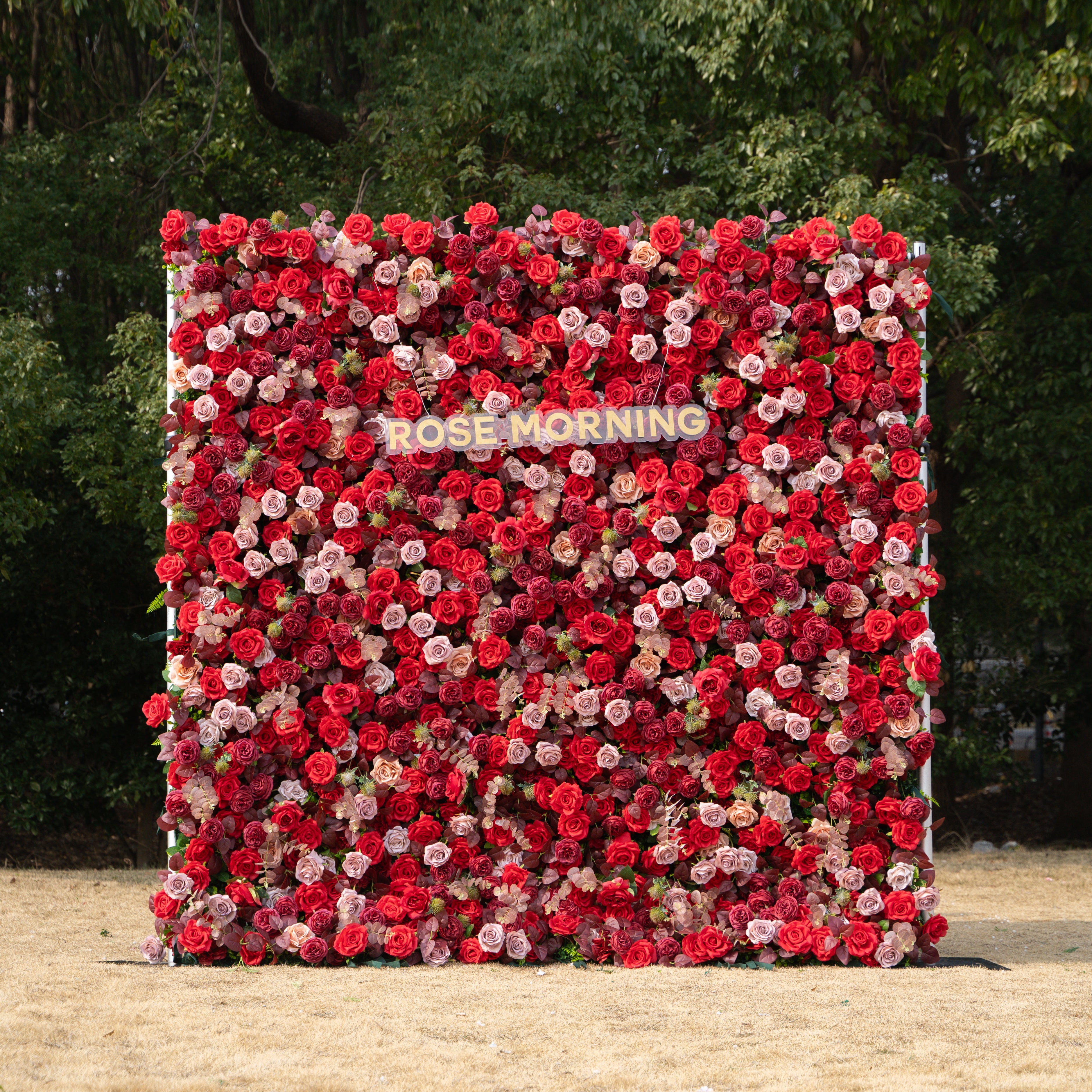 Grazie:5D Fabric Artificial rolling up curtain flower wall