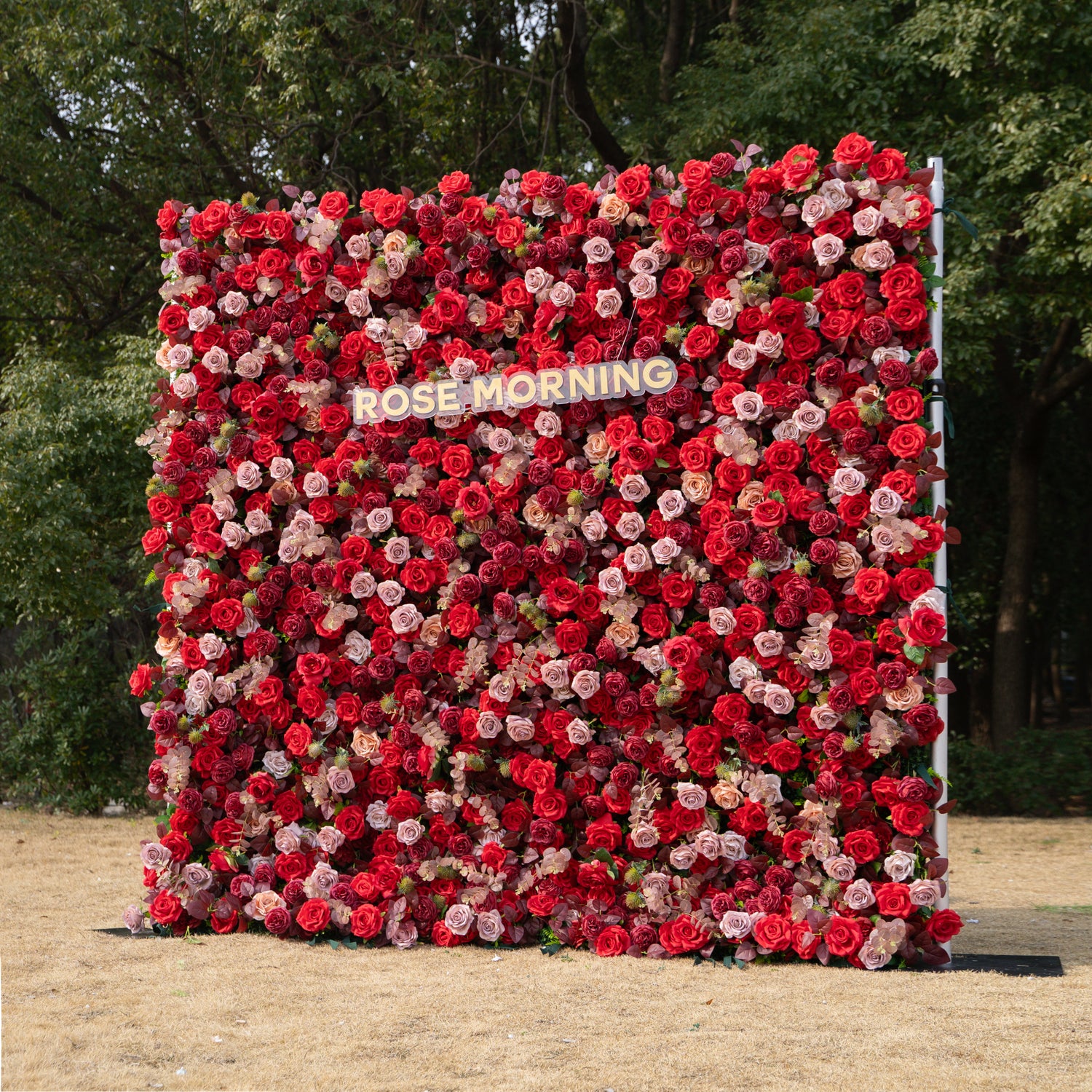 Grazie:5D Fabric Artificial rolling up curtain flower wall