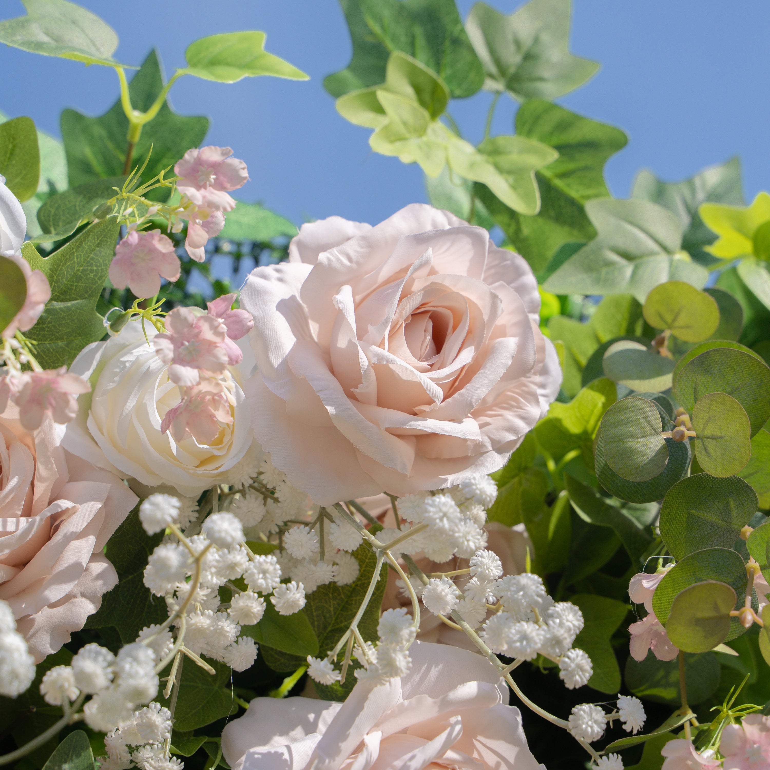 Joel:5D Fabric Artificial rolling up curtain flower wall