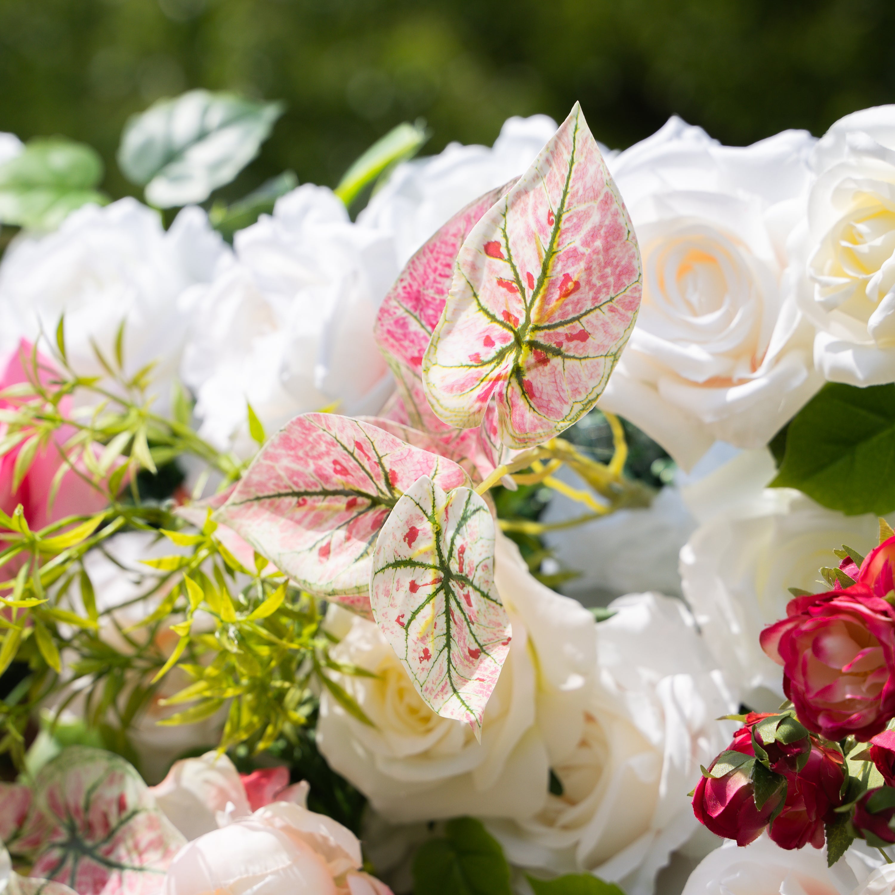 Juana:5D Fabric Artificial rolling up curtain flower wall