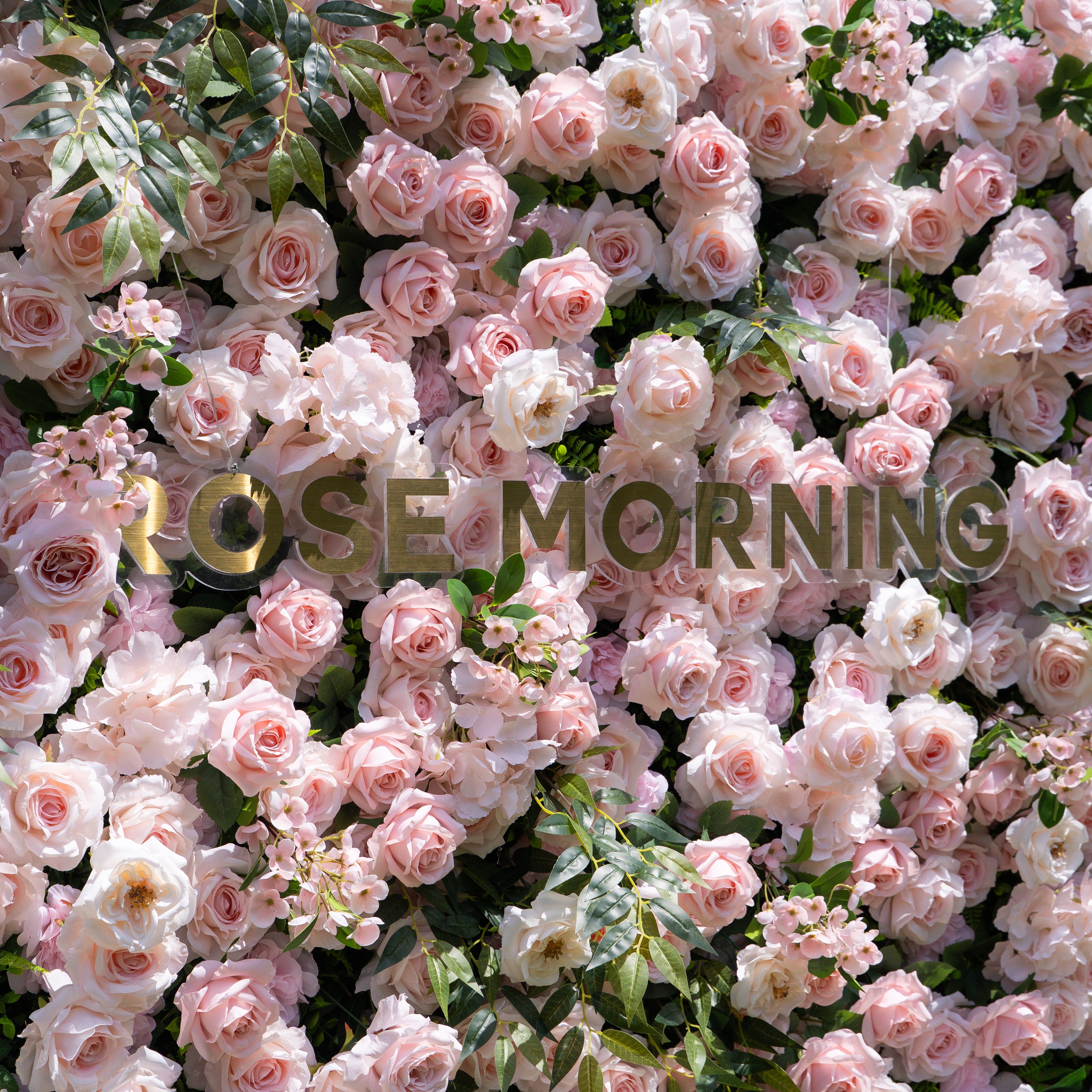 Juli:3D Fabric Artificial rolling up curtain flower wall
