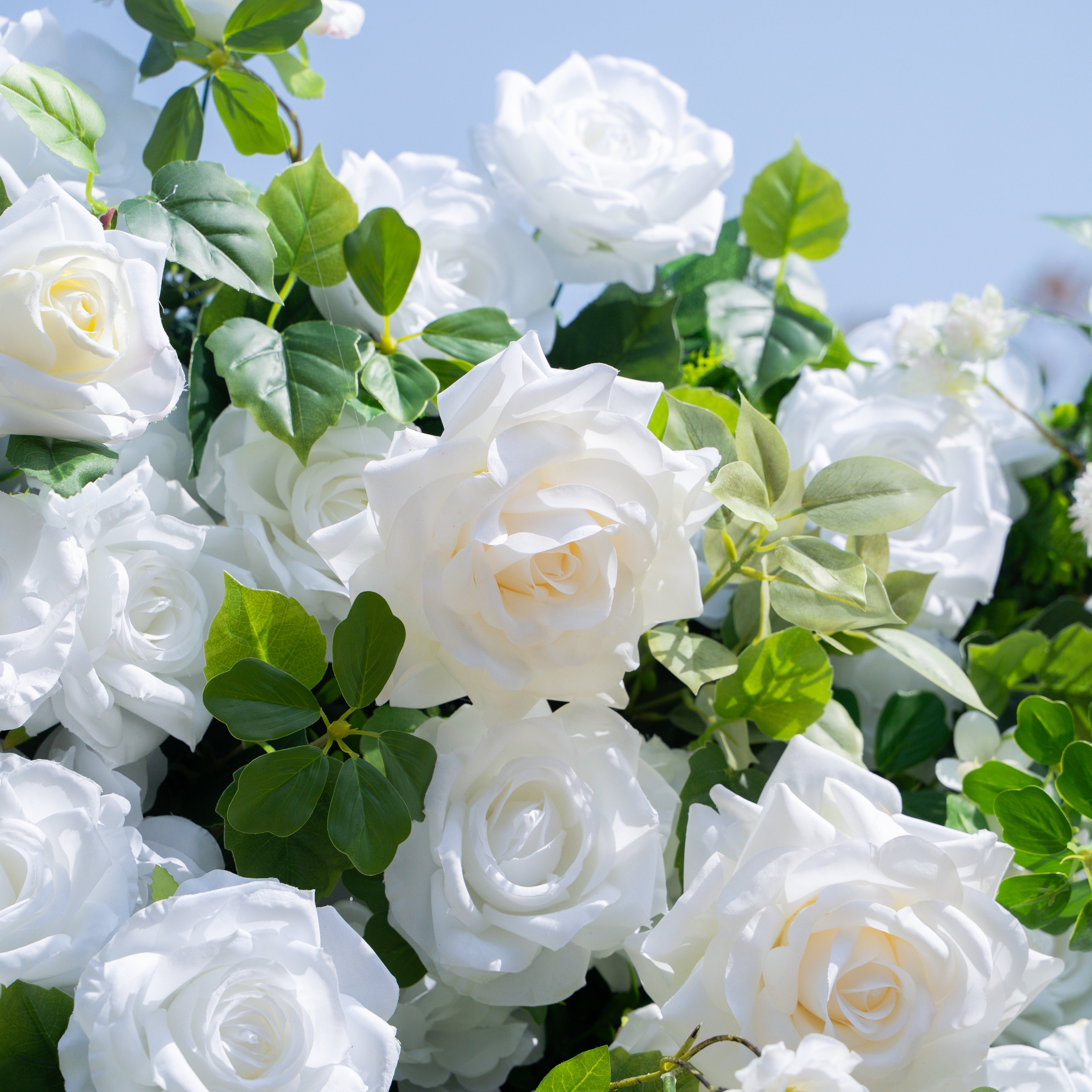 Lala:3D Fabric Artificial rolling up curtain flower wall