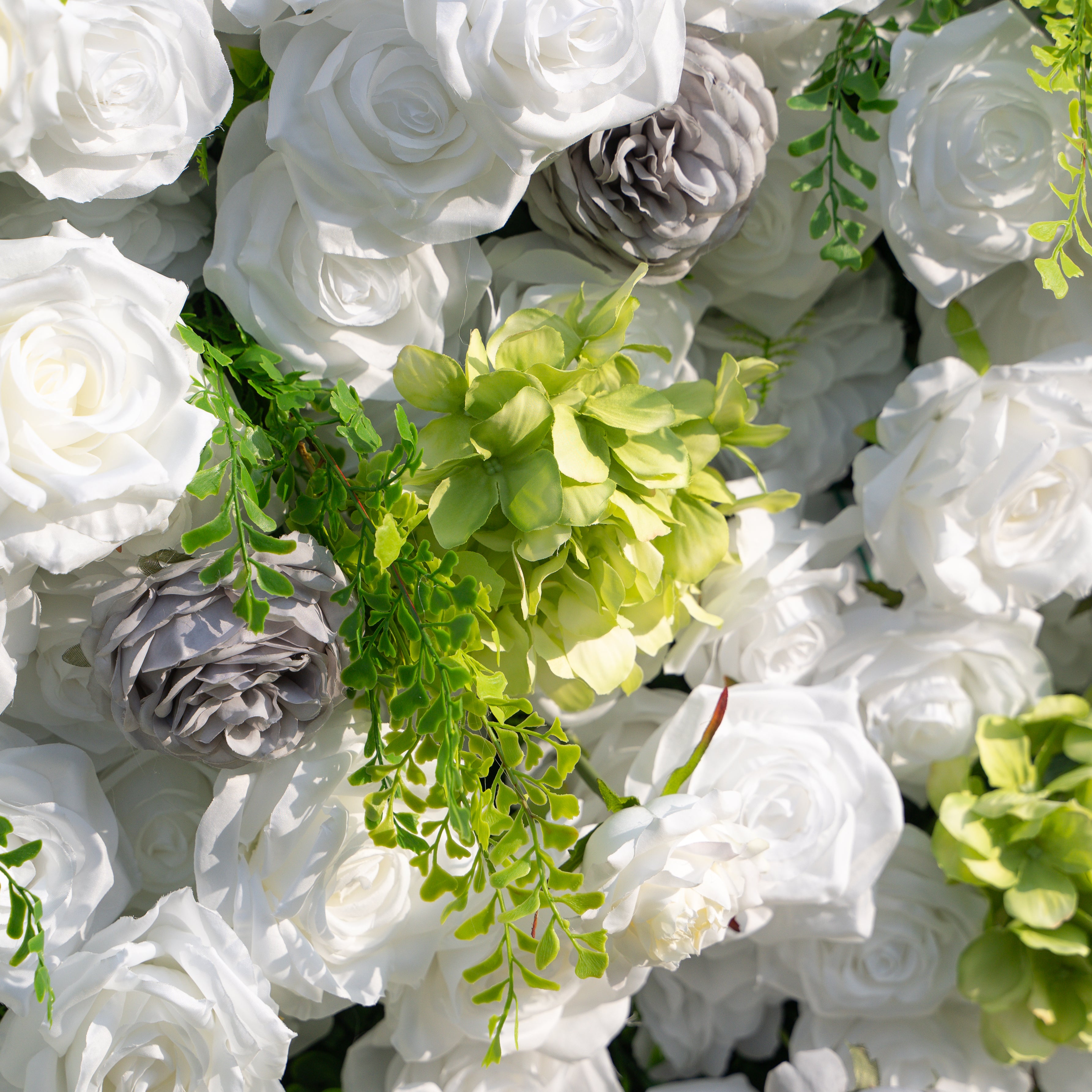 Lavinia:5D Fabric Artificial rolling up curtain flower wall
