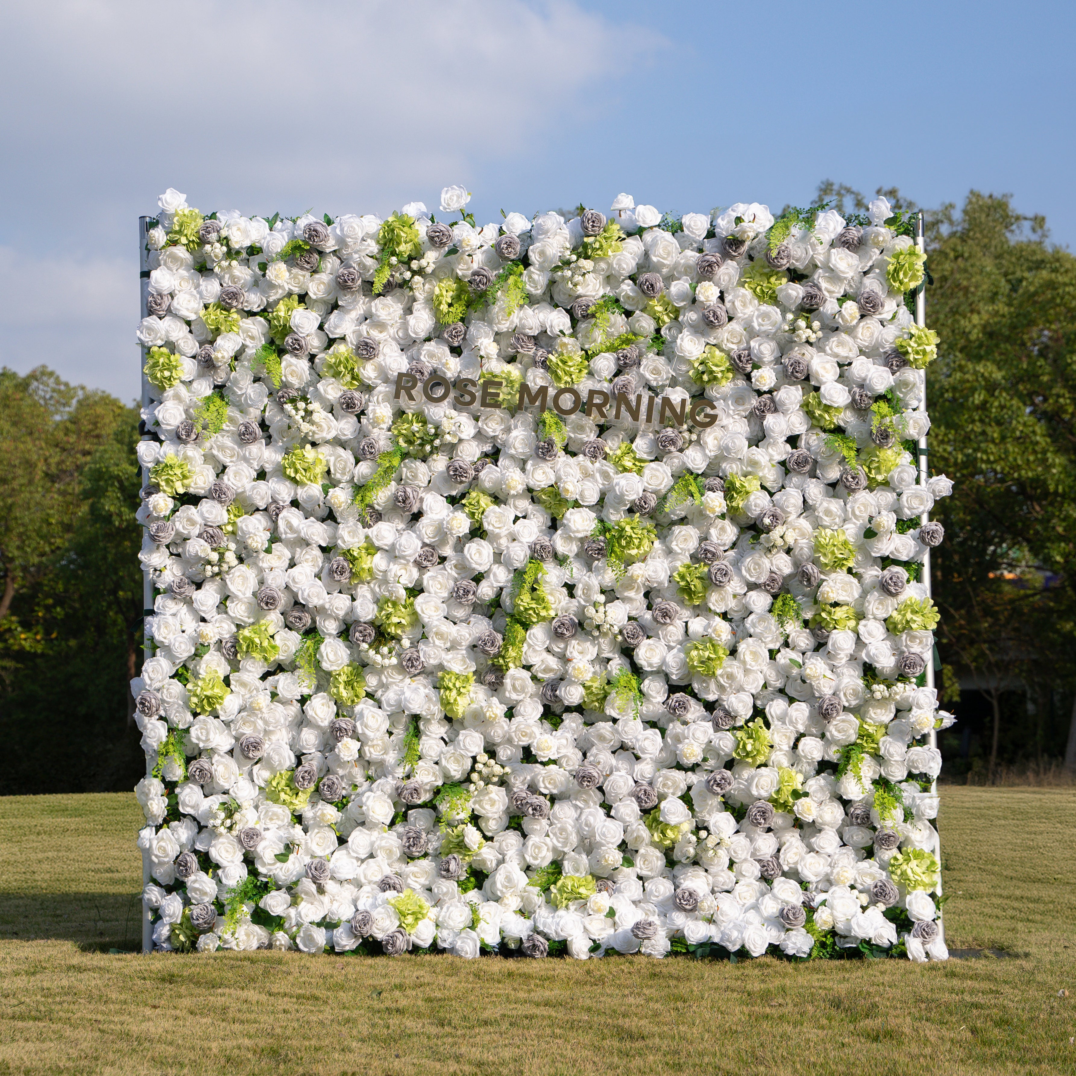 Lavinia:5D Fabric Artificial rolling up curtain flower wall