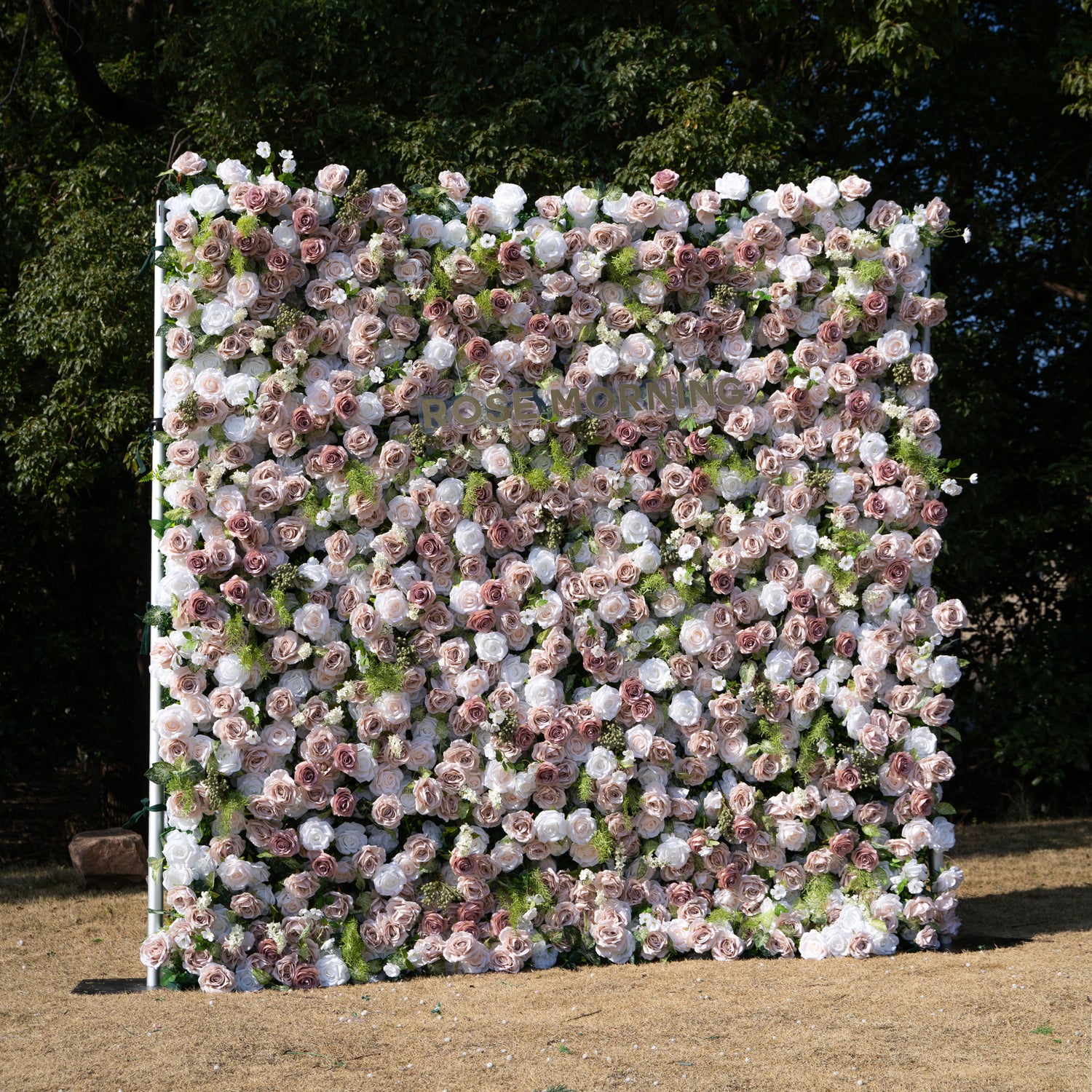 Loredana:5D Fabric Artificial rolling up curtain flower wall
