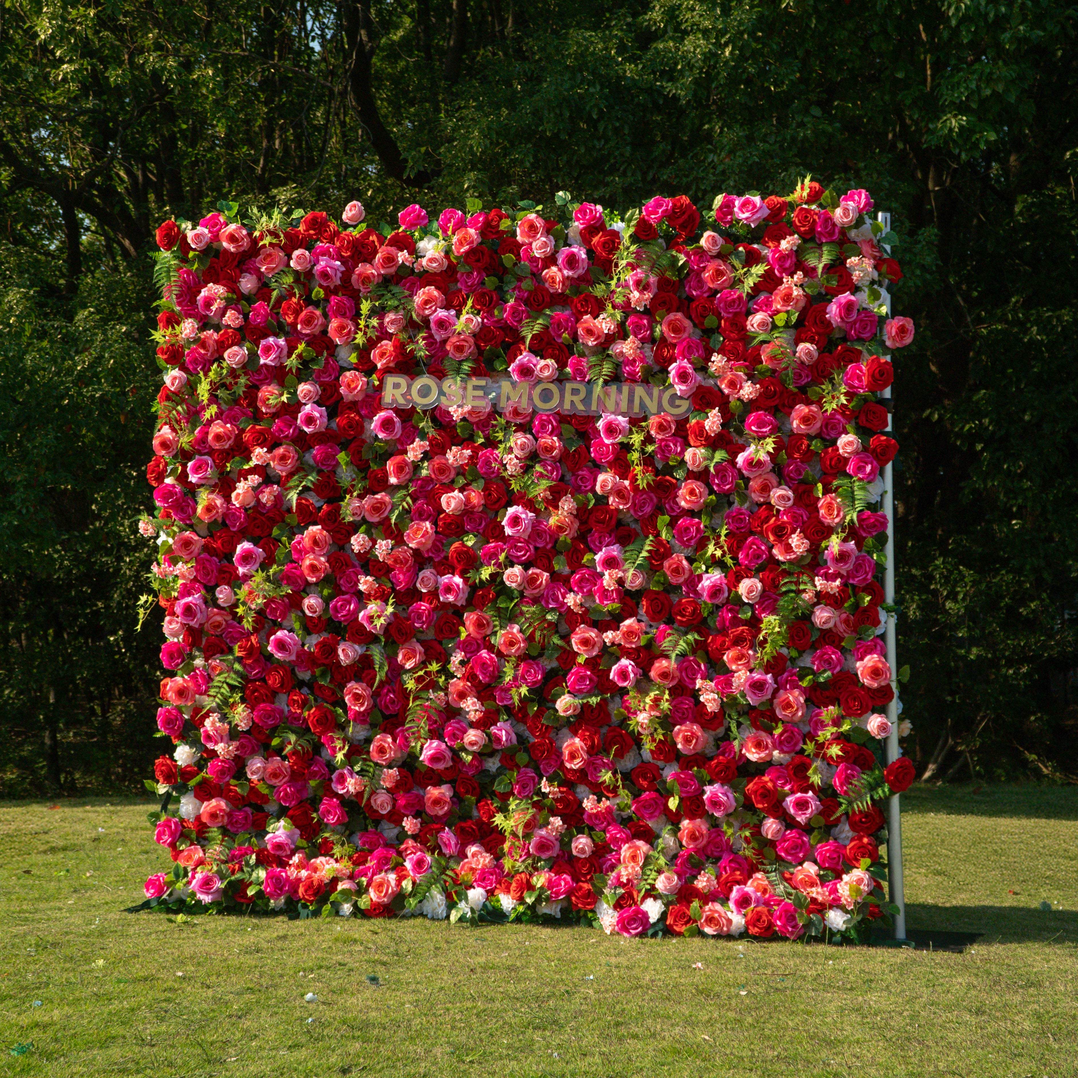 Margarita:5D Fabric Artificial rolling up curtain flower wall
