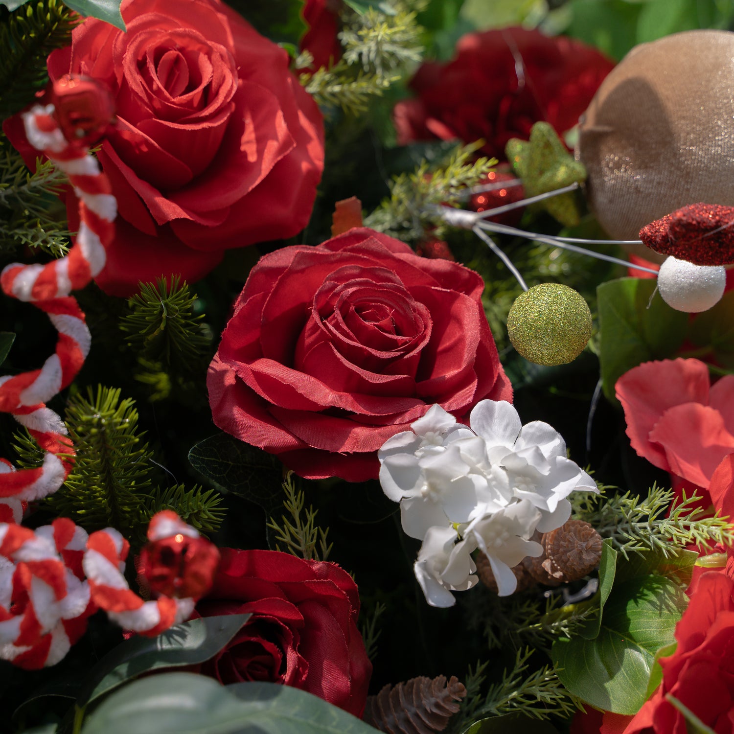 MC-3: Christmas Fabric Backdrop Artificial rolling up flower wall 4*8ft/8*8ft+Xmas Loose Flowers (Ready to ship) Rose Morning