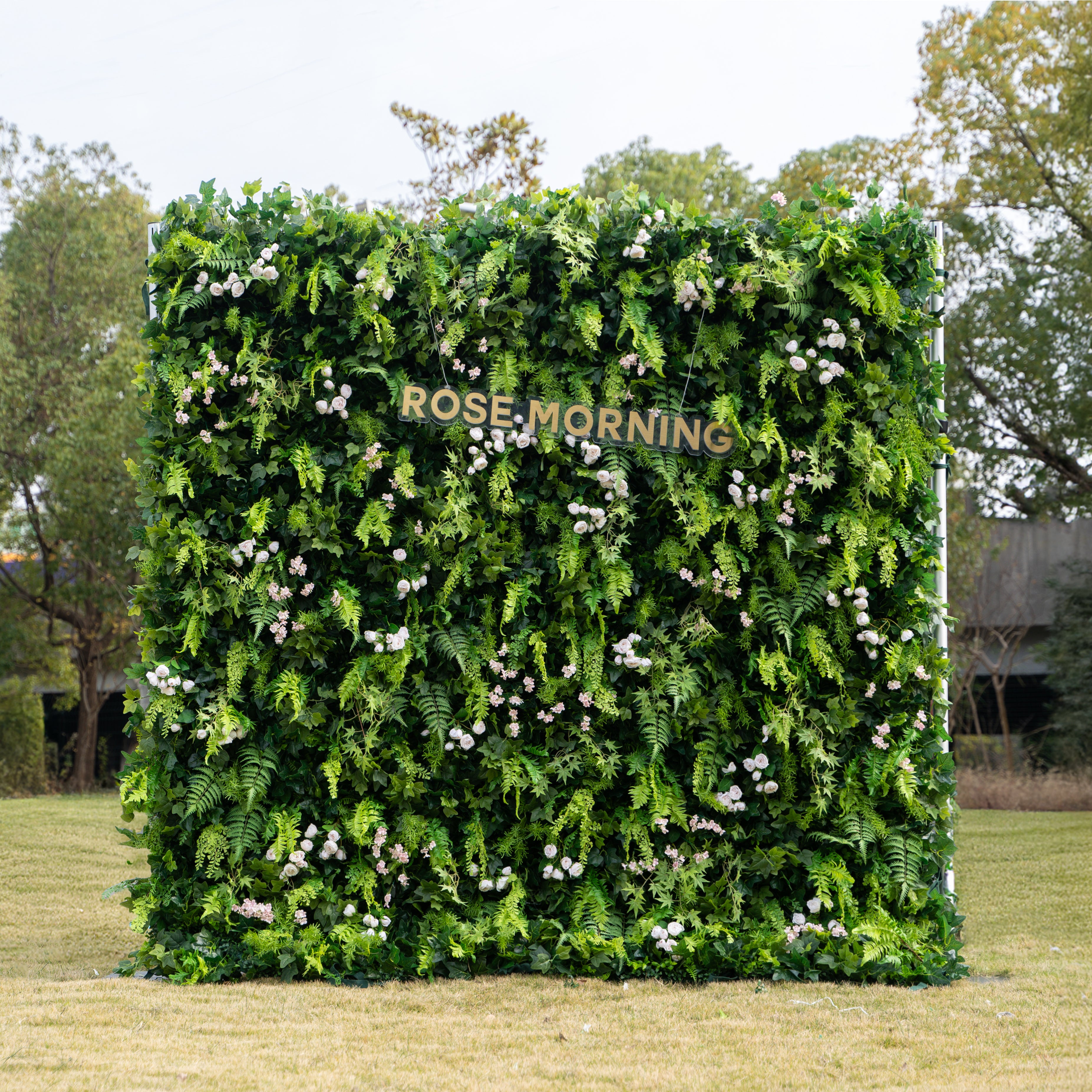 Mikia:4D Fabric Artificial rolling up curtain flower wall