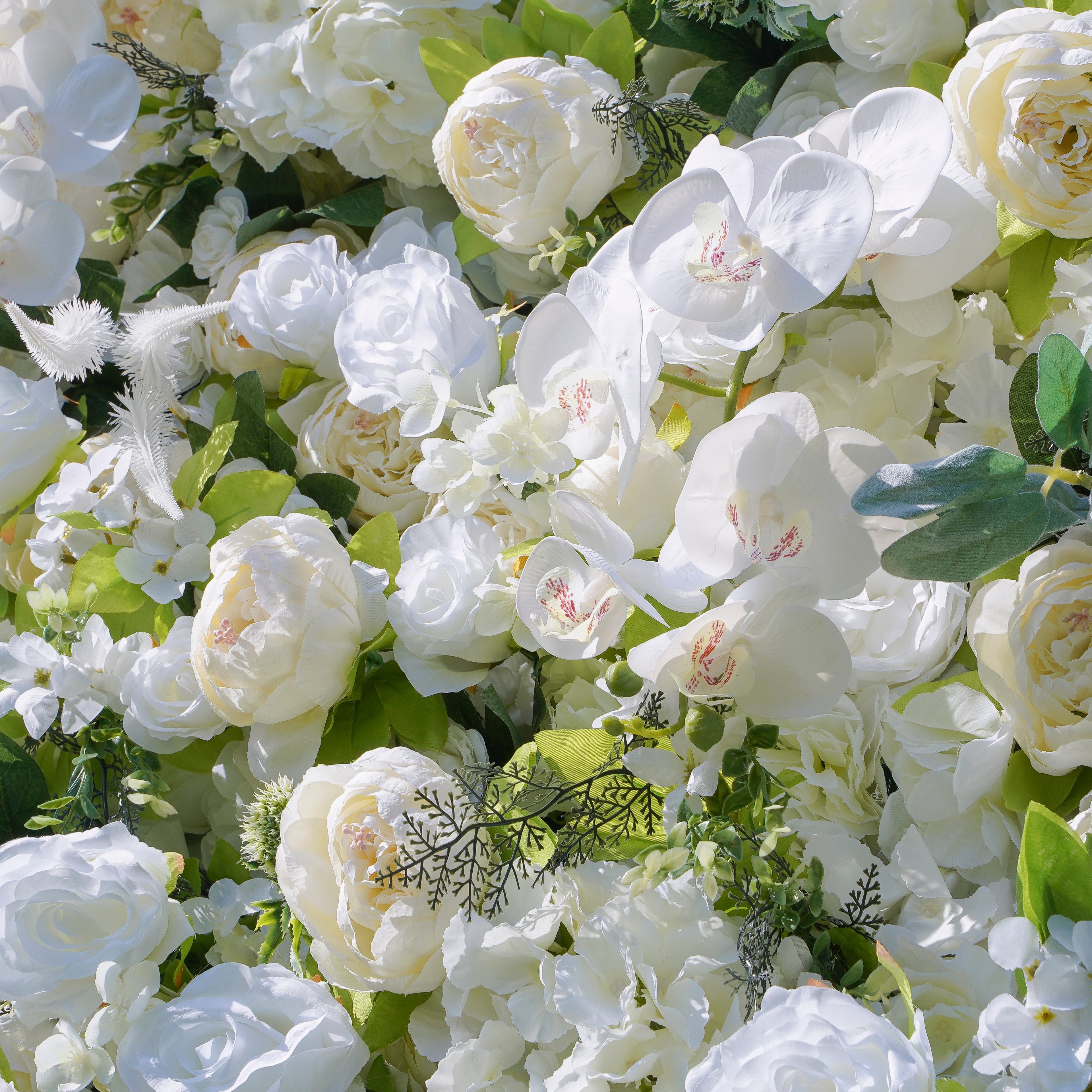Rose Morning“The flower walls are made of artificial flowers in various colors, layered at different levels to create a lush, elegant and natural look. The exclusive zipper design and roll-up design make it easy to install and remove.”