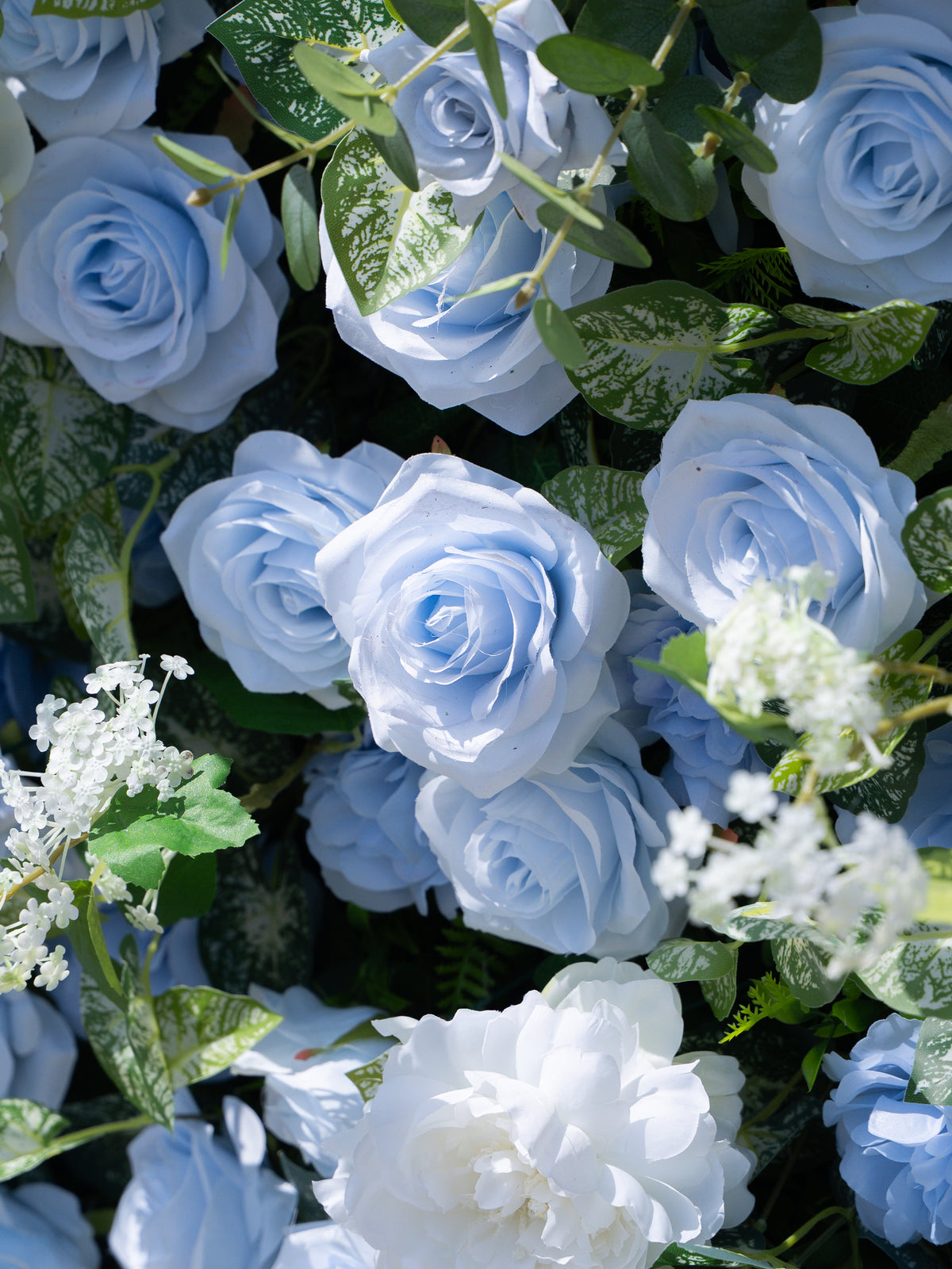 Nerelle: 3D Fabric Artificial Zip Up Curtain Flower Wall For Wedding and Events Decoration