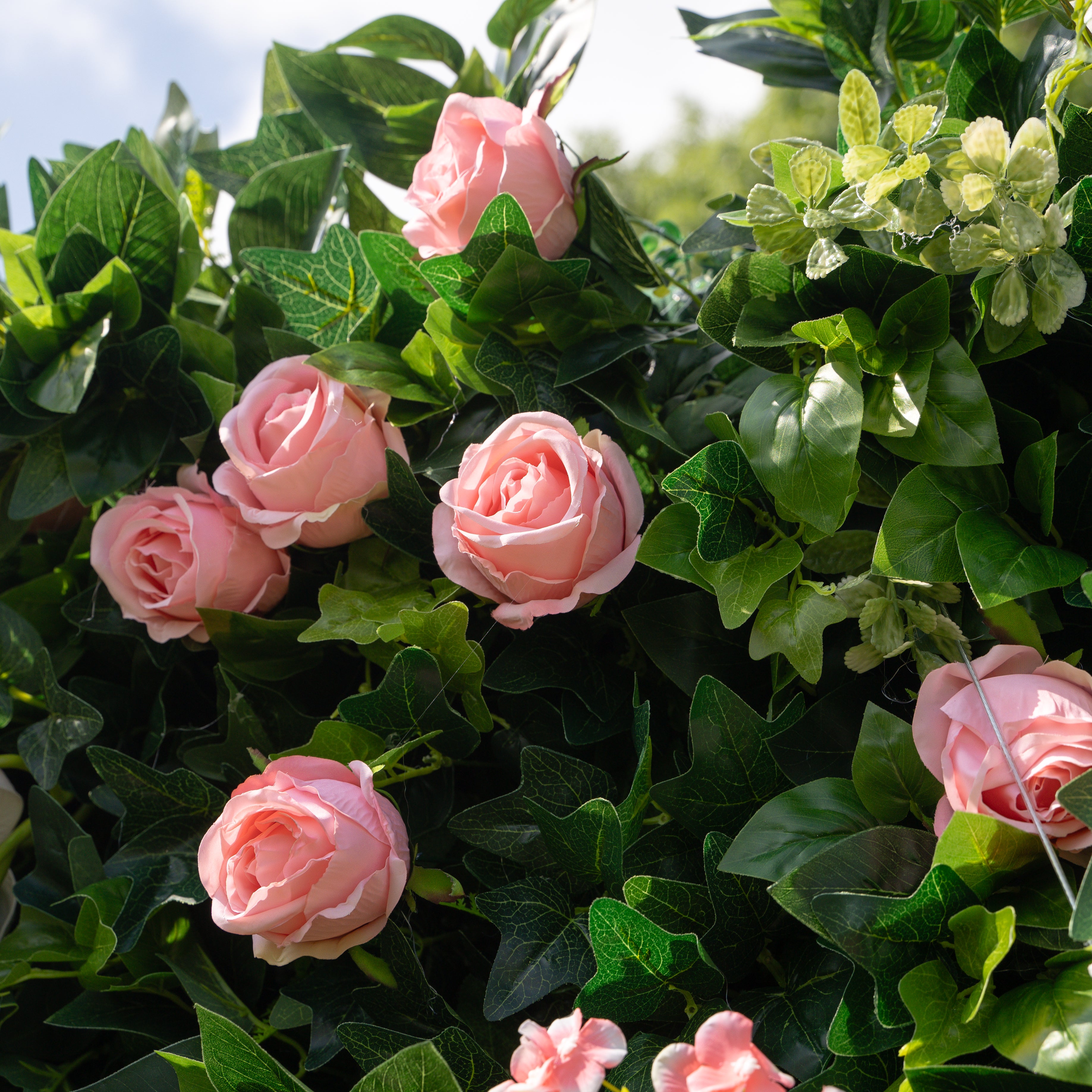 Patricia:3D Fabric Artificial rolling up curtain flower wall