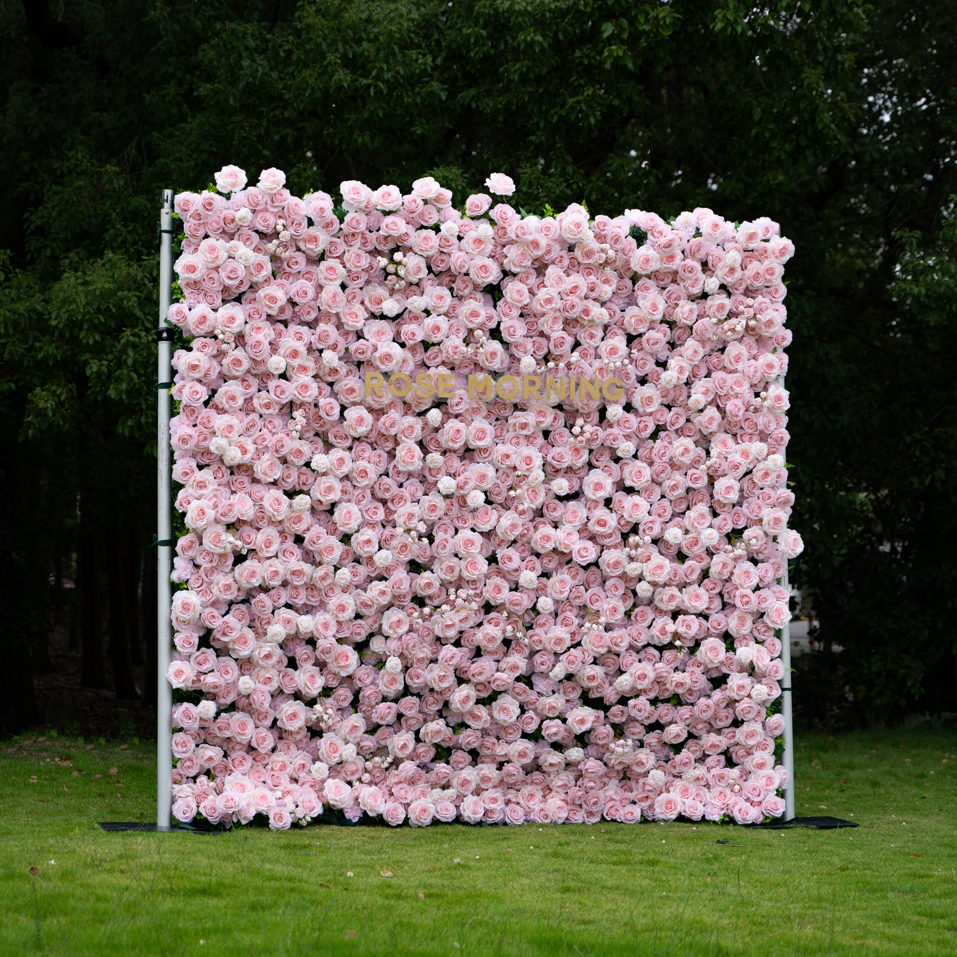 Querido Plus:3D Fabric Artificial rolling up curtain flower wall