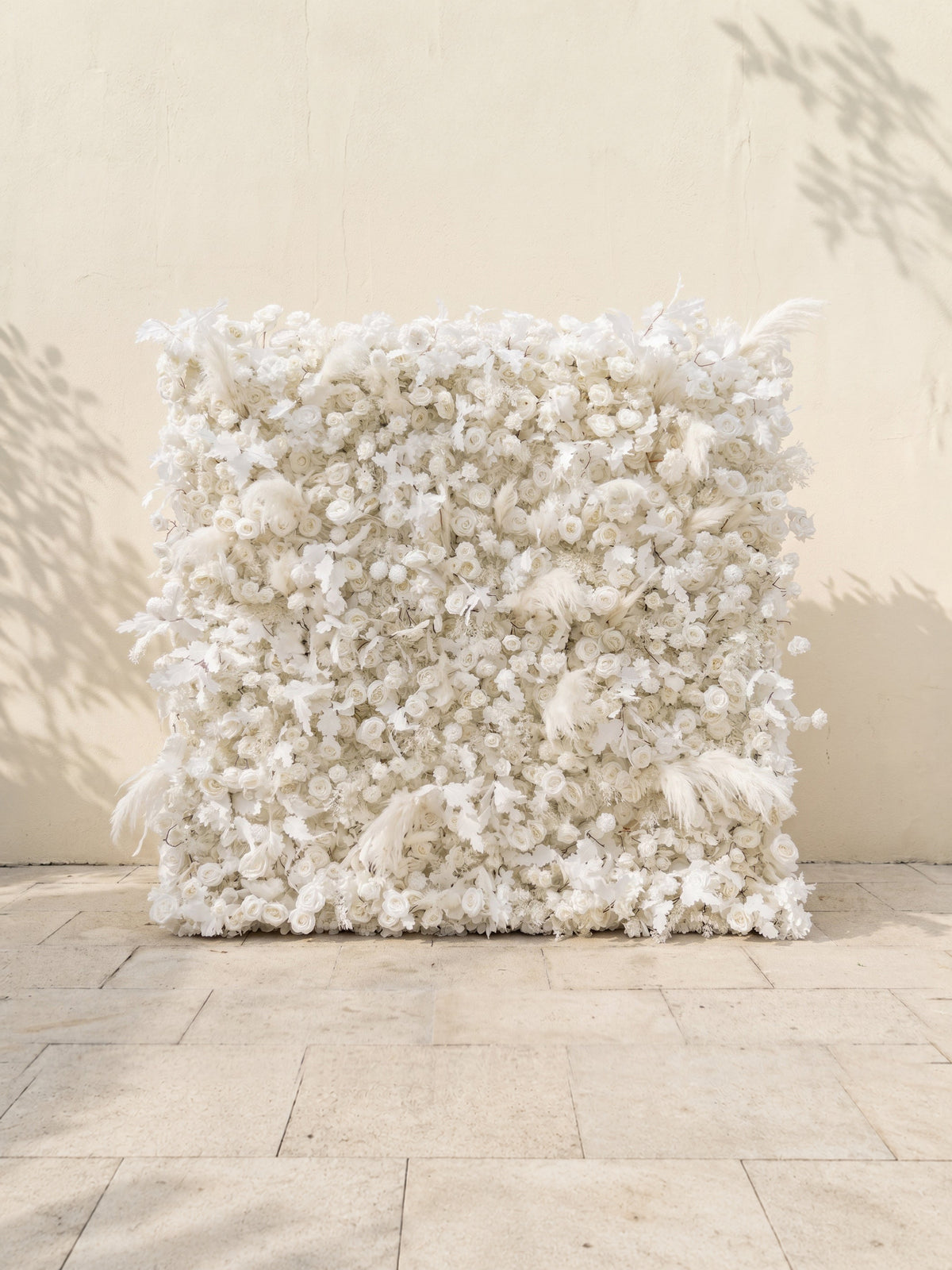 Zarenbelle: Classic White 5D Flower wall with Roses and Pampas for Wedding&Event Decor zarenbelle front