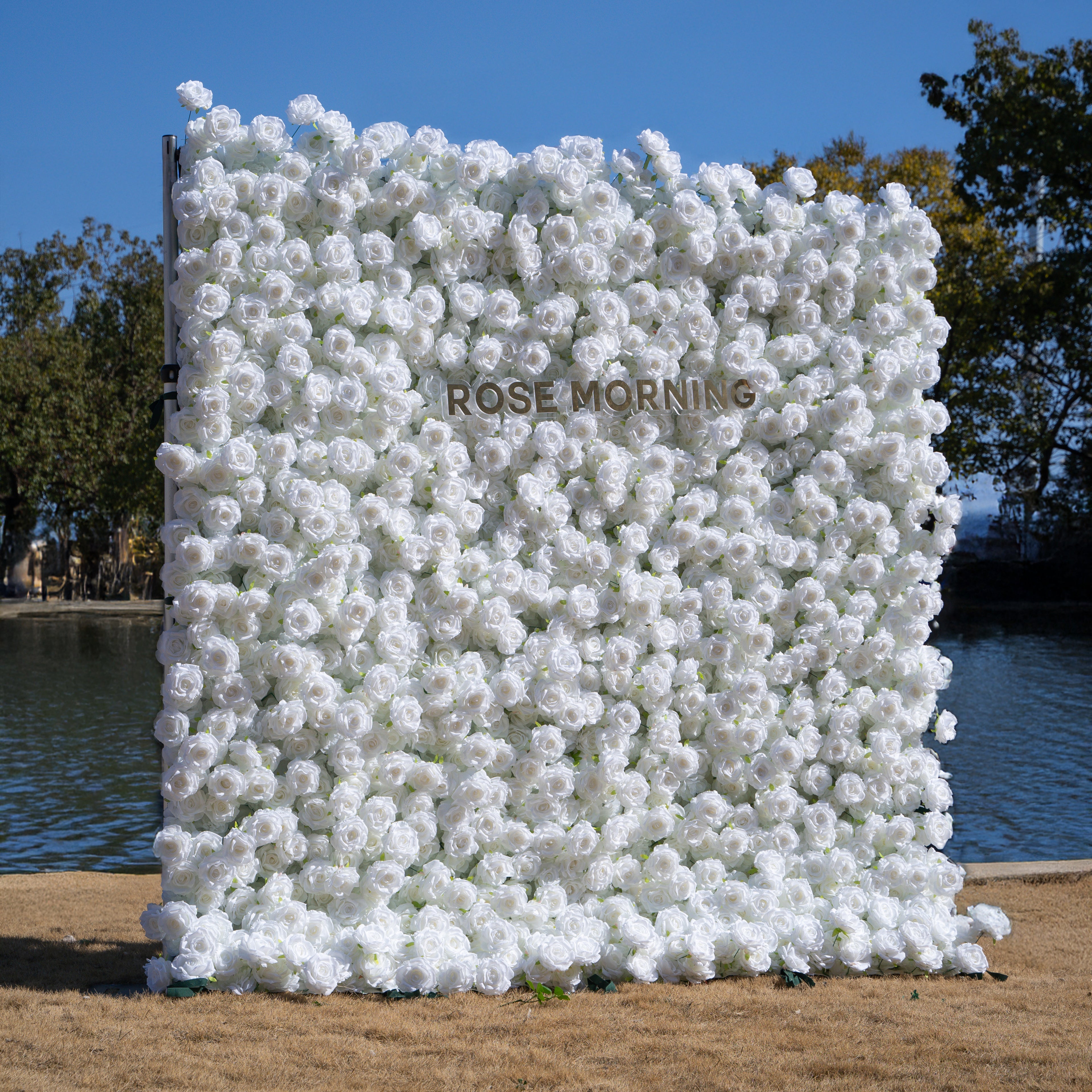 Romance:3D Fabric Artificial rolling up curtain flower wall