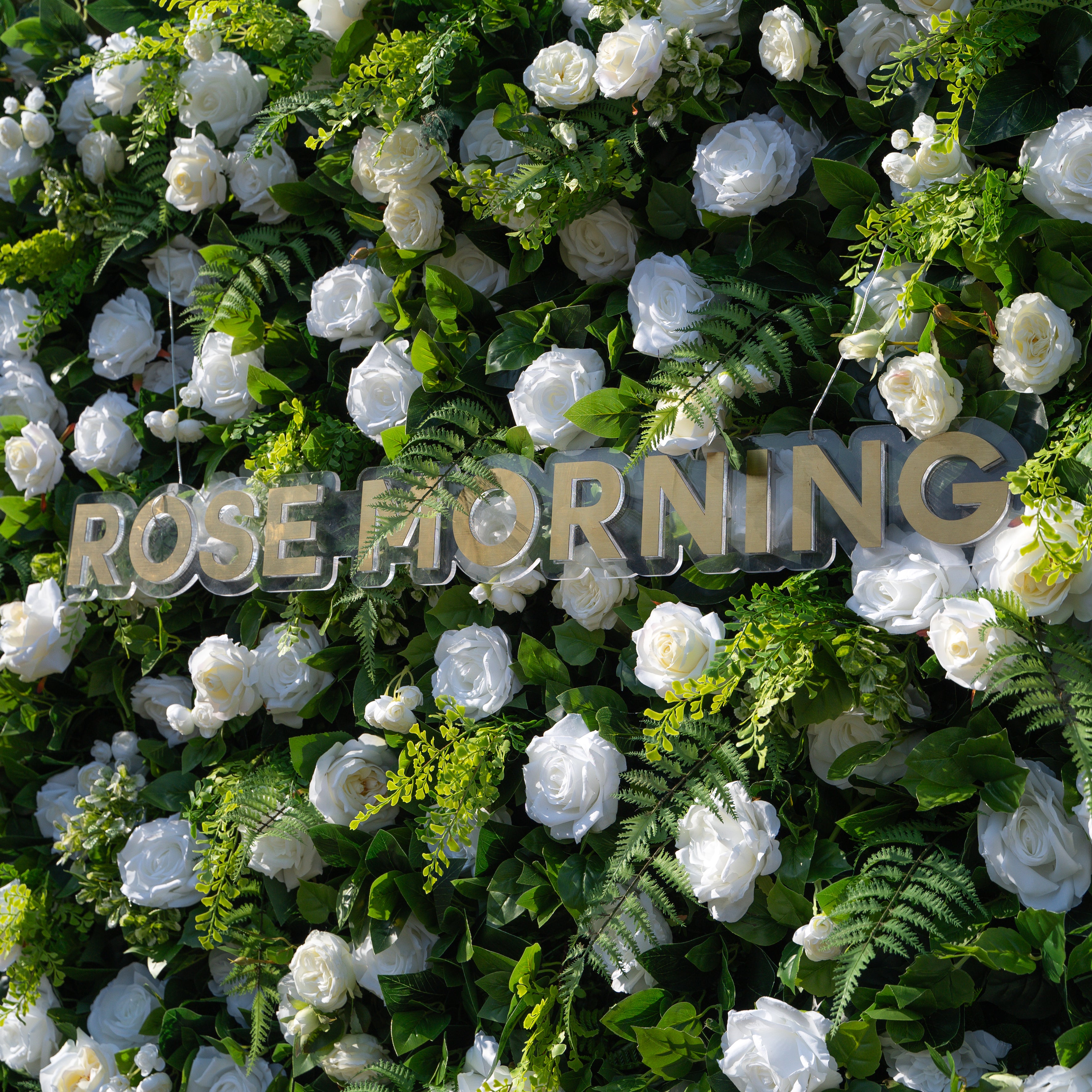 Sanna:5D Fabric Artificial rolling up curtain flower wall