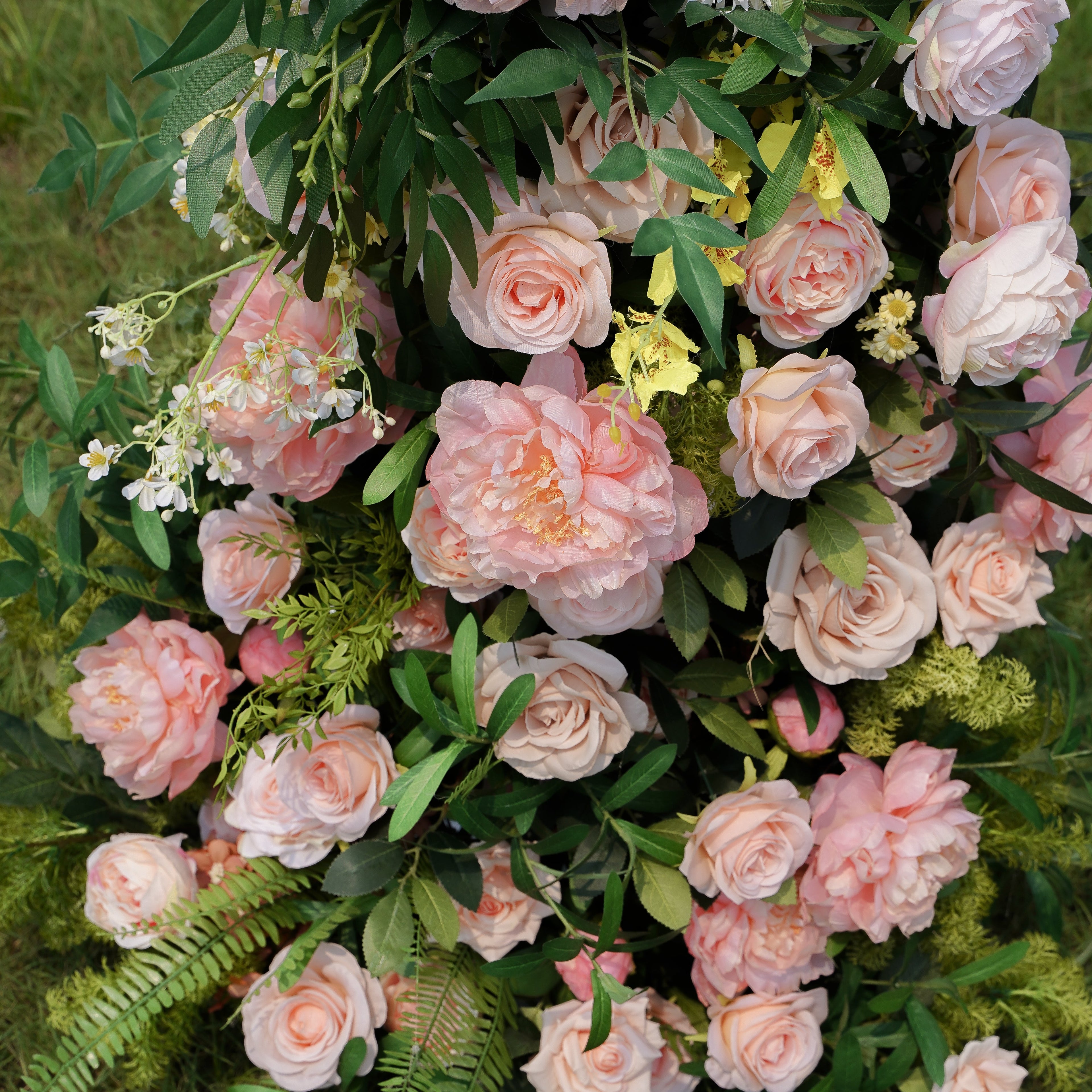 Tara:2023 New Wedding Background Floral Arch Including Frame -R966 Rose Morning
