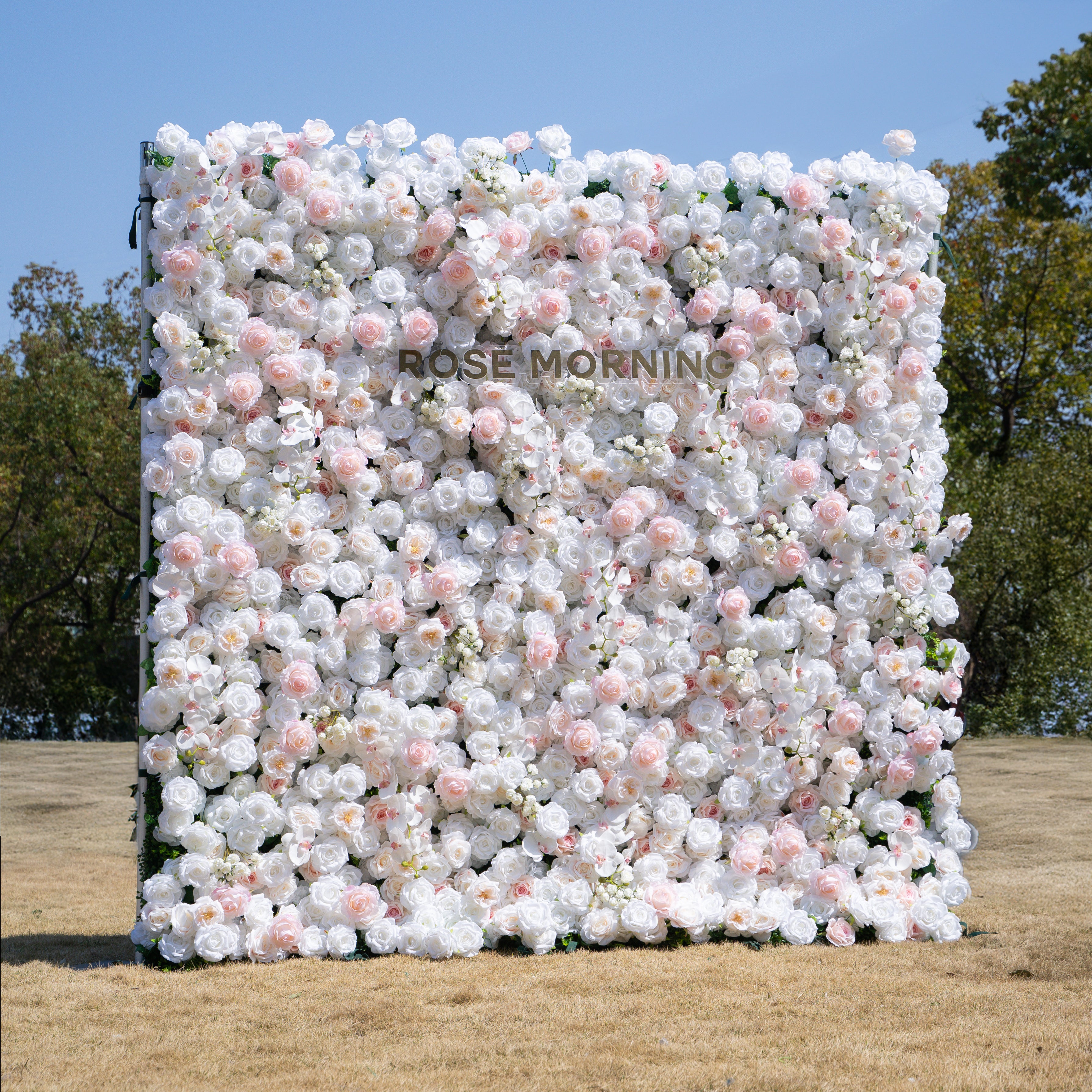 Tiara:5D Fabric Artificial rolling up curtain flower wall