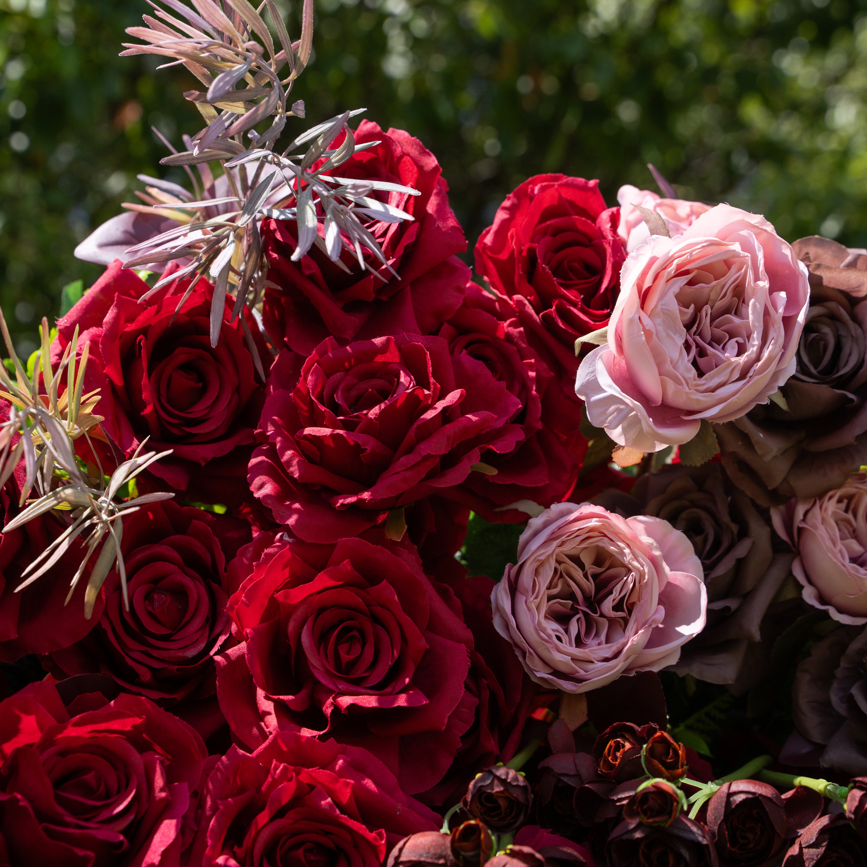 Vino:5D Fabric Artificial zip up curtain flower wall +Free Stand (Ready to ship-Only USA)