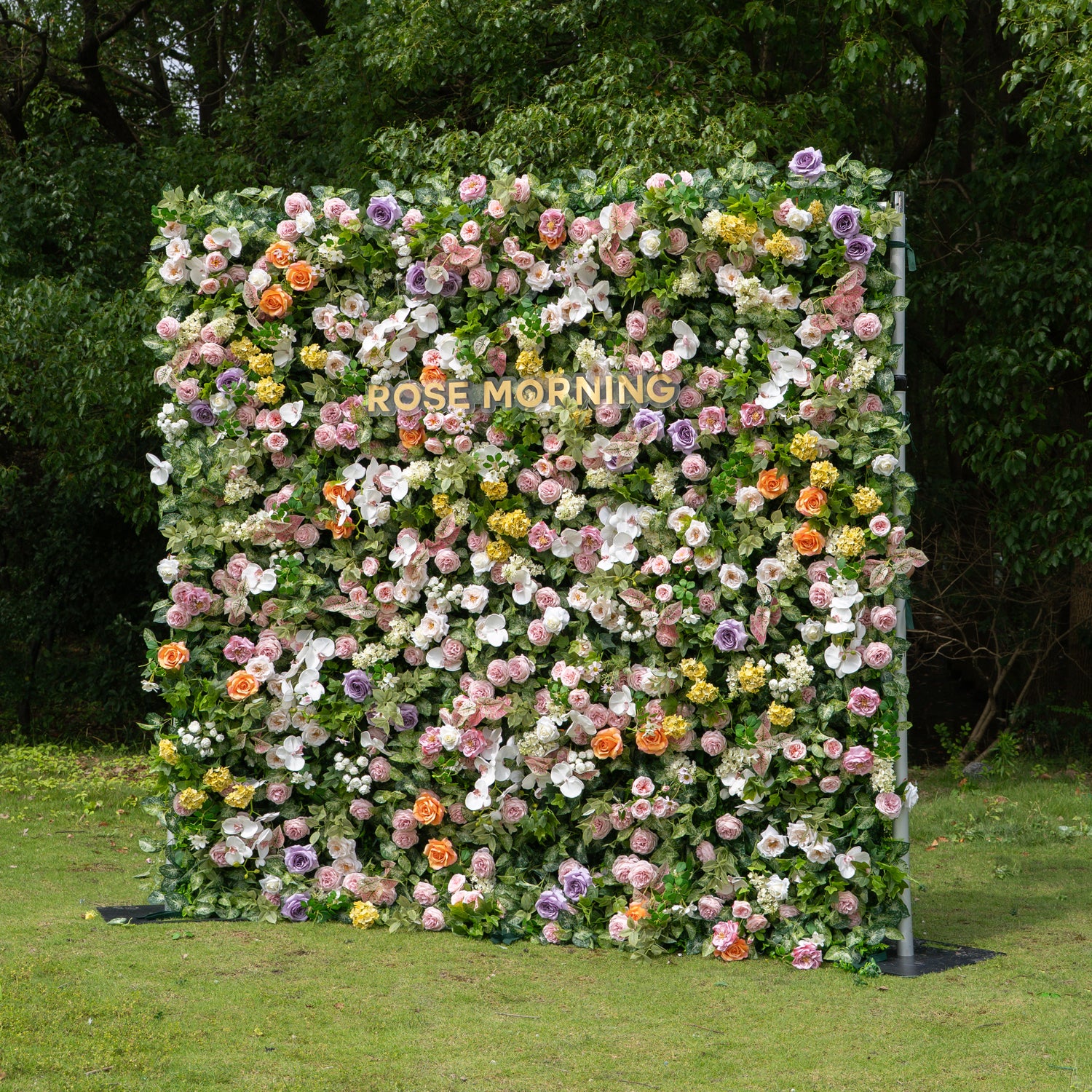 Viola:5D Fabric Artificial rolling up curtain flower wall