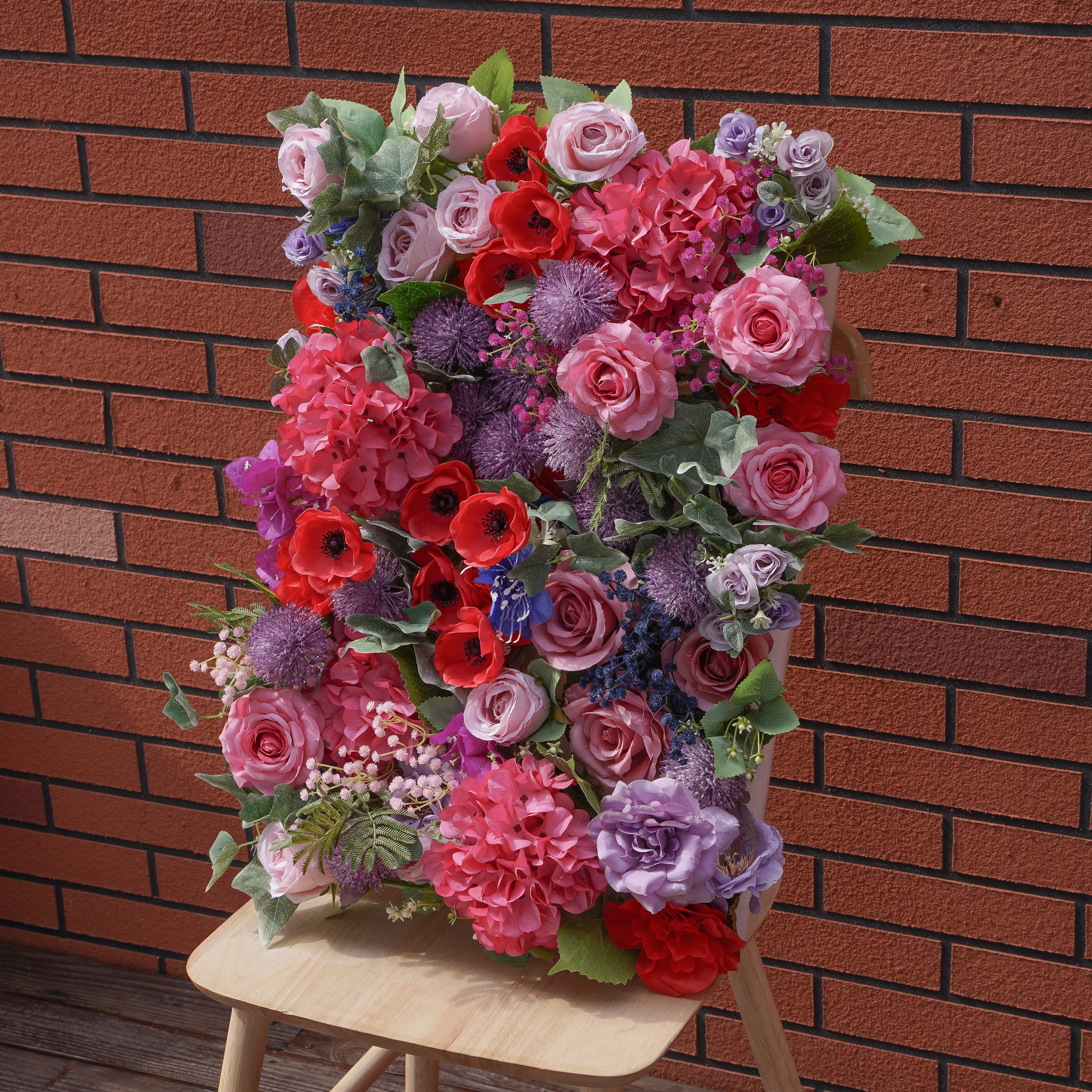 Rose Morning???The flower walls are made of artificial flowers in various colors, layered at different levels to create a lush, elegant and natural look. The exclusive zipper design and roll-up design make it easy to install and remove.??¨¤