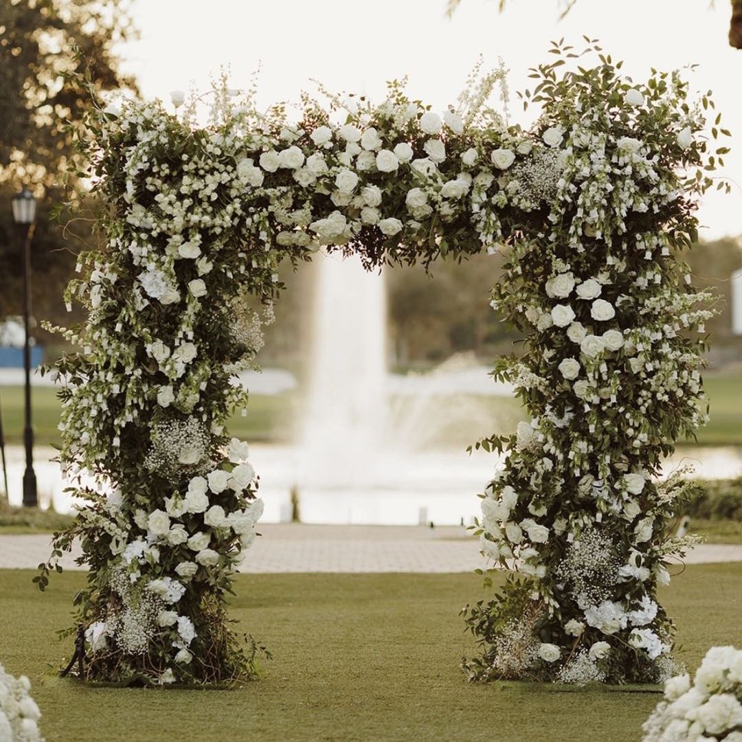 Suzanne : Wedding Party Background Floral Arch Decoration Rose Morning
