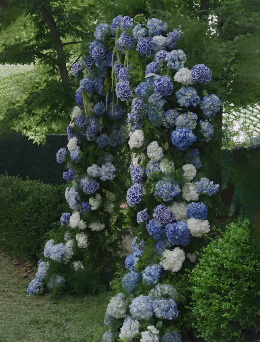 Custom Floral Arch – Style 003:2025 New Wedding Party Background Floral Arch Decoration