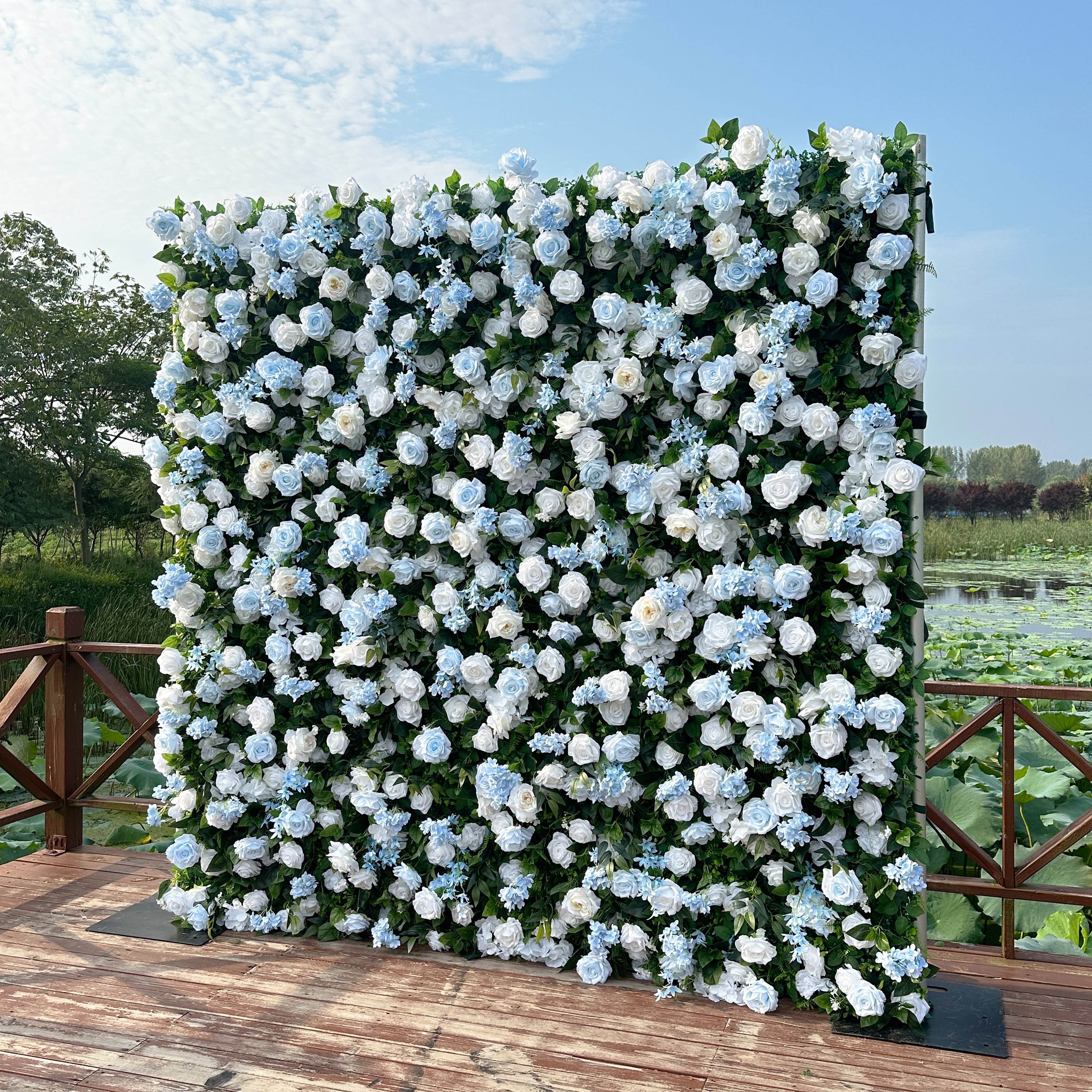 Unique040 ：Unique Limited Fabric Artificial rolling up curtain flower wall （The one and only piece in the world）