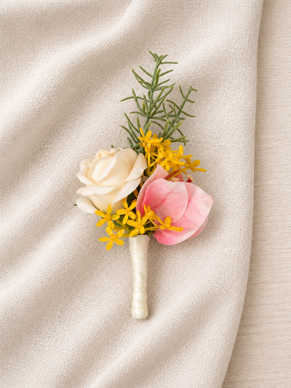Delicate Spray Roses &amp; Greenery Groomsmen&