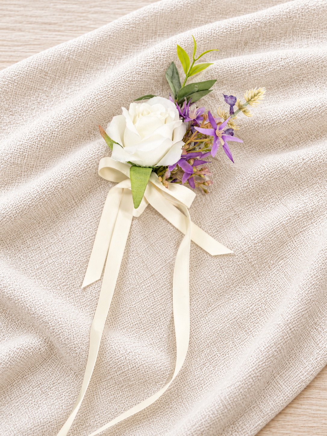 Elegant 3.5-Inch Spray roses , lavender , Parvi Wrist Corsage for Wedding Ceremony and Bridal Party in Violet Garden |Greta (Set of 6)