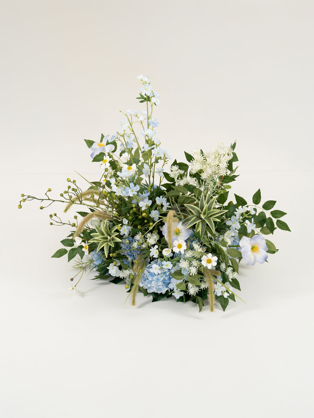 15.75 × 23.62 Inches Hydrangea Tulips Larkspur Daisy Aisle Flower, for Wedding Aisle &amp; Ceremony in Powder Blue Meadow| Cora