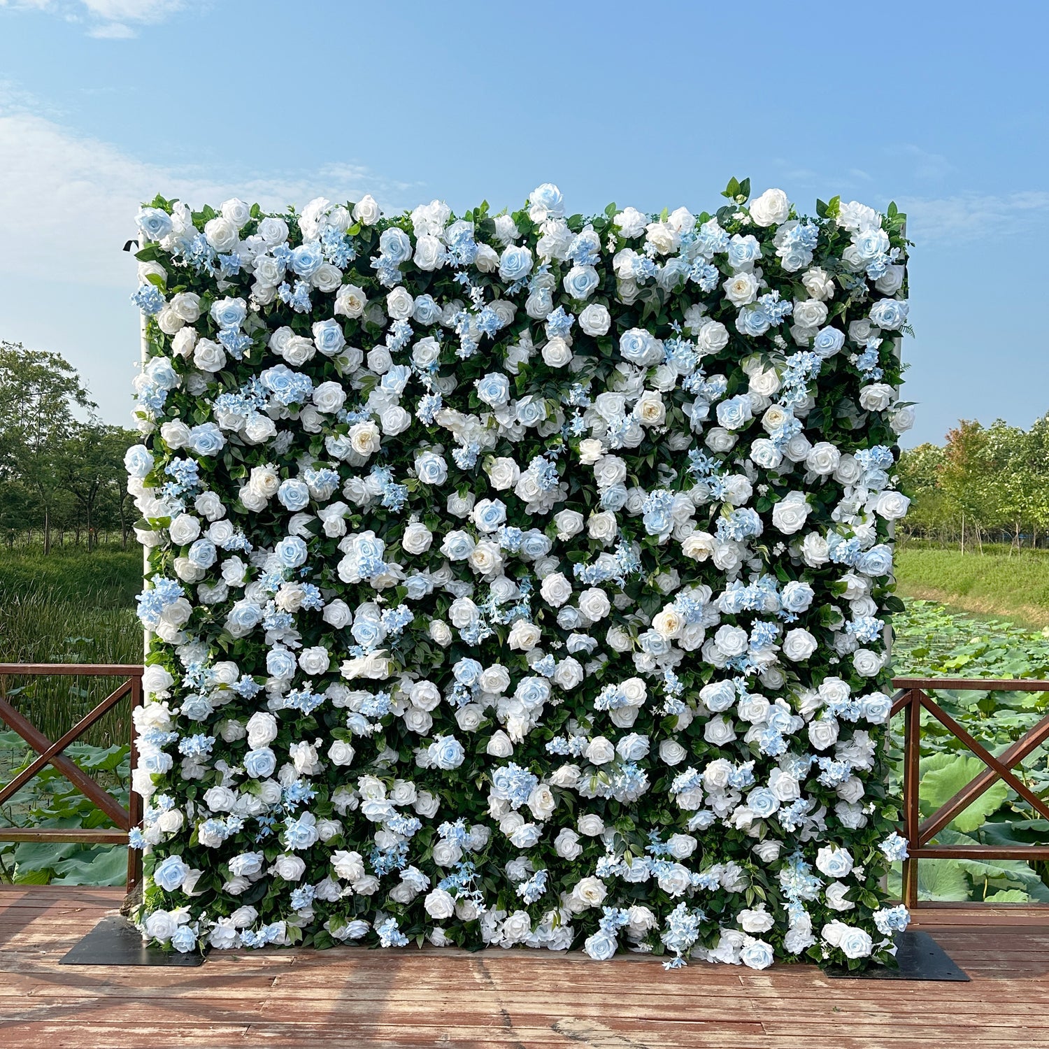 Unique040 ：Unique Limited Fabric Artificial rolling up curtain flower wall （The one and only piece in the world）