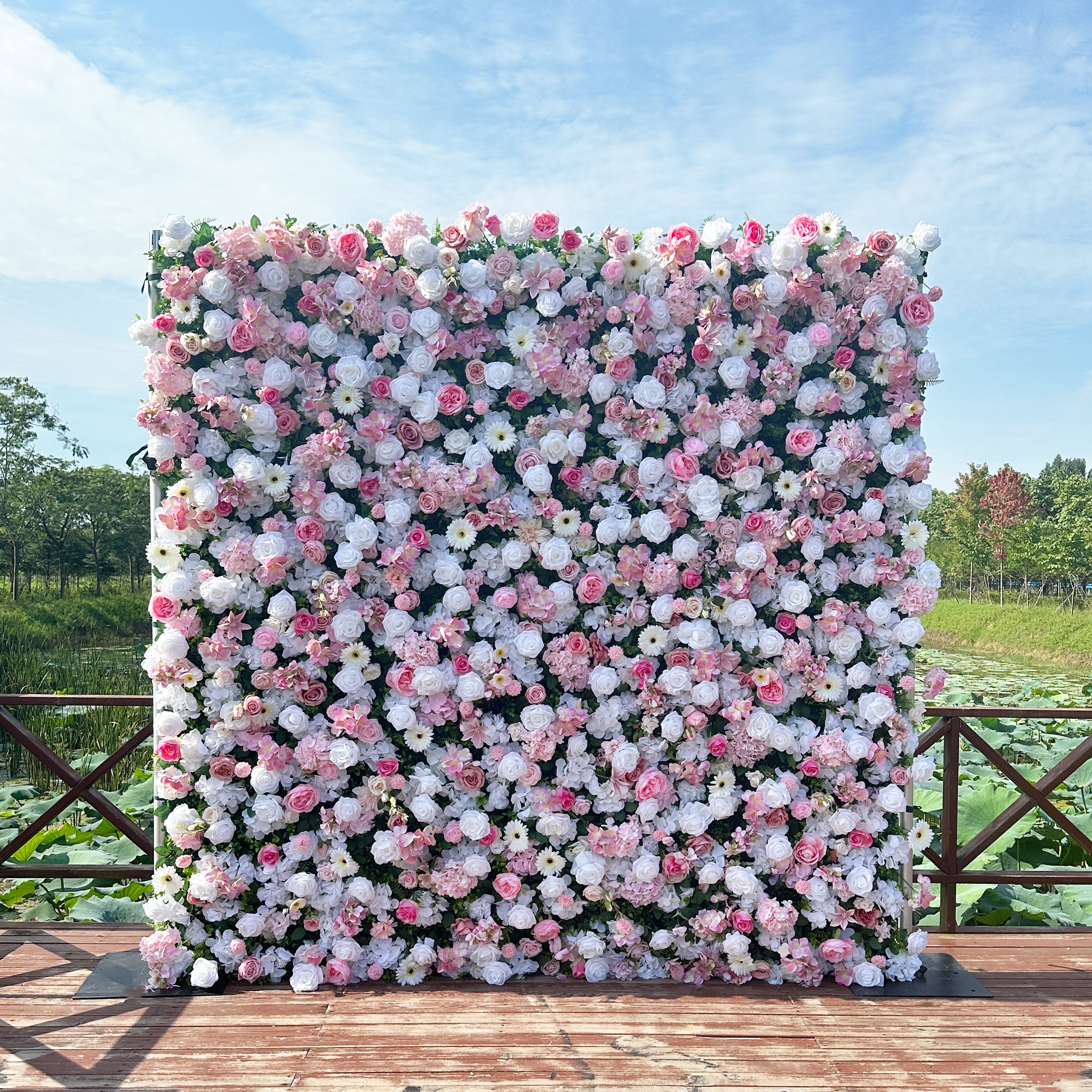 UL074 ：Unique Limited Fabric Artificial rolling up curtain flower wall （The one and only piece in the world）