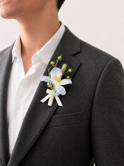 2.8" Elegant Tulips Bristlegrass Larkspur Groomsmen&