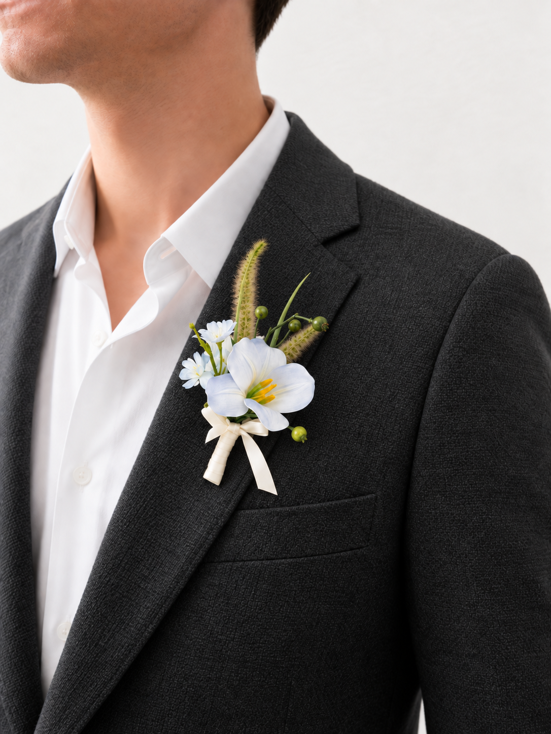Elegant Tulips Bristlegrass Groom&