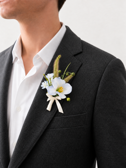 Elegant Tulips Bristlegrass Groom&