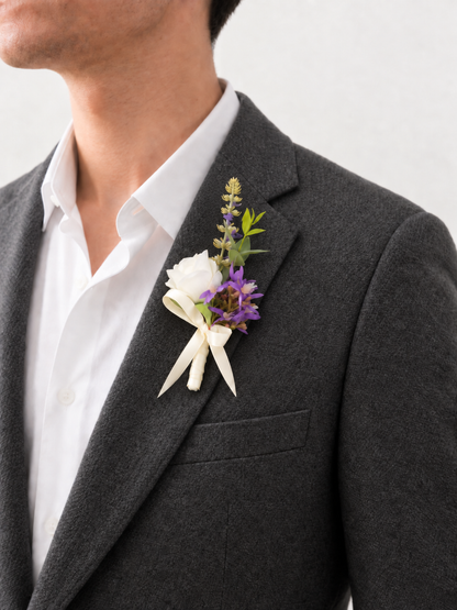 Violet Spray roses, lavender,Parvi Groomsmen&