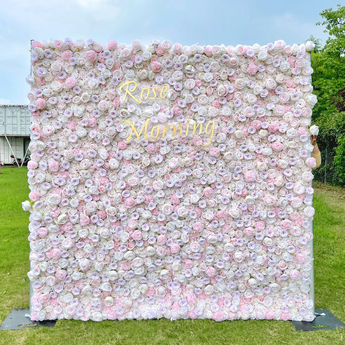 Baby:4D Fabric Artificial rolling up curtain flower wall
