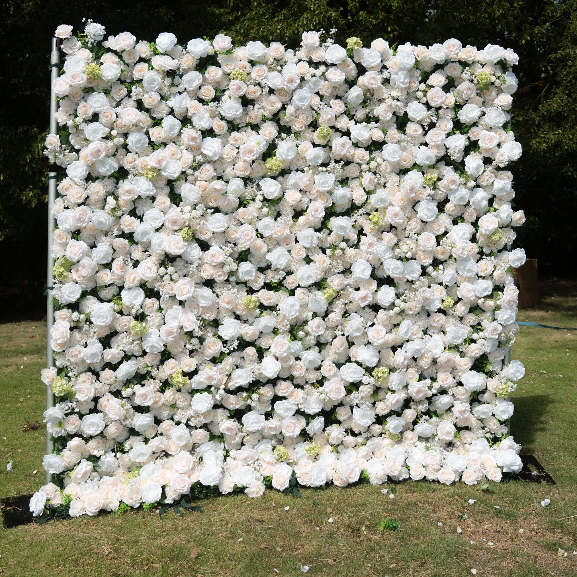 Avelora 4D Fabric Artificial rolling up curtain flower wall