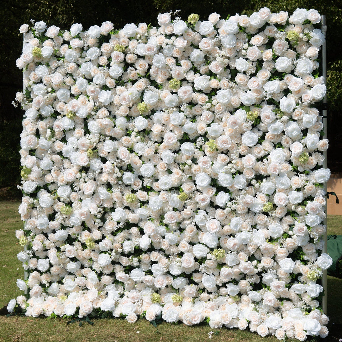 Avelora 4D Fabric Artificial rolling up curtain flower wall